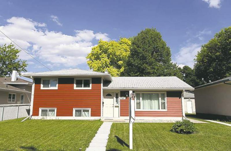 SOLD & OFFERED Aug. 1112 Winnipeg Free Press Homes