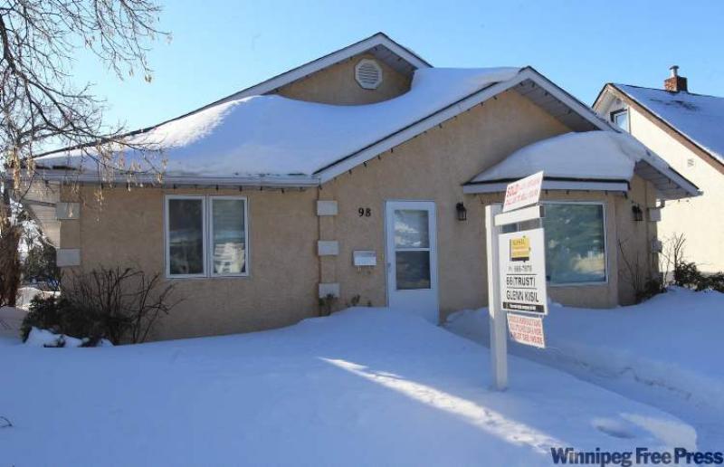 Sold & Offered Feb. 1211 Winnipeg Free Press Homes
