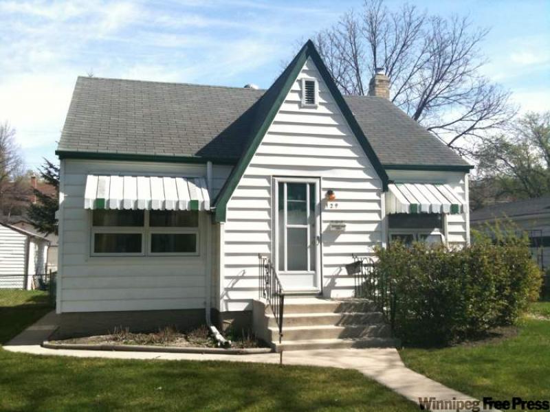 SOLD & OFFERED May 110 Winnipeg Free Press Homes