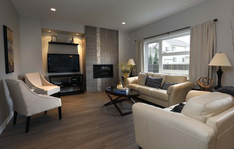 <p>WAYNE GLOWACKI / WINNIPEG FREE PRESS</p></p><p>50 Wainwright Cres. in River Park South is one of the 134 new homes available for viewing in the Fall Parade of Homes. </p>