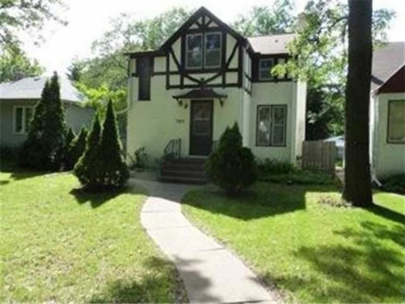 Sold & Offered Feb. 412 Winnipeg Free Press Homes