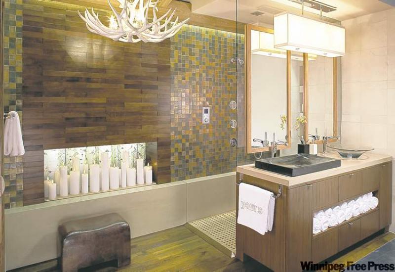 One wouldnât normally consider using two very different sink styles side by side, but it's a fantastic look and a great idea for those wanting a more custom feel to their home.