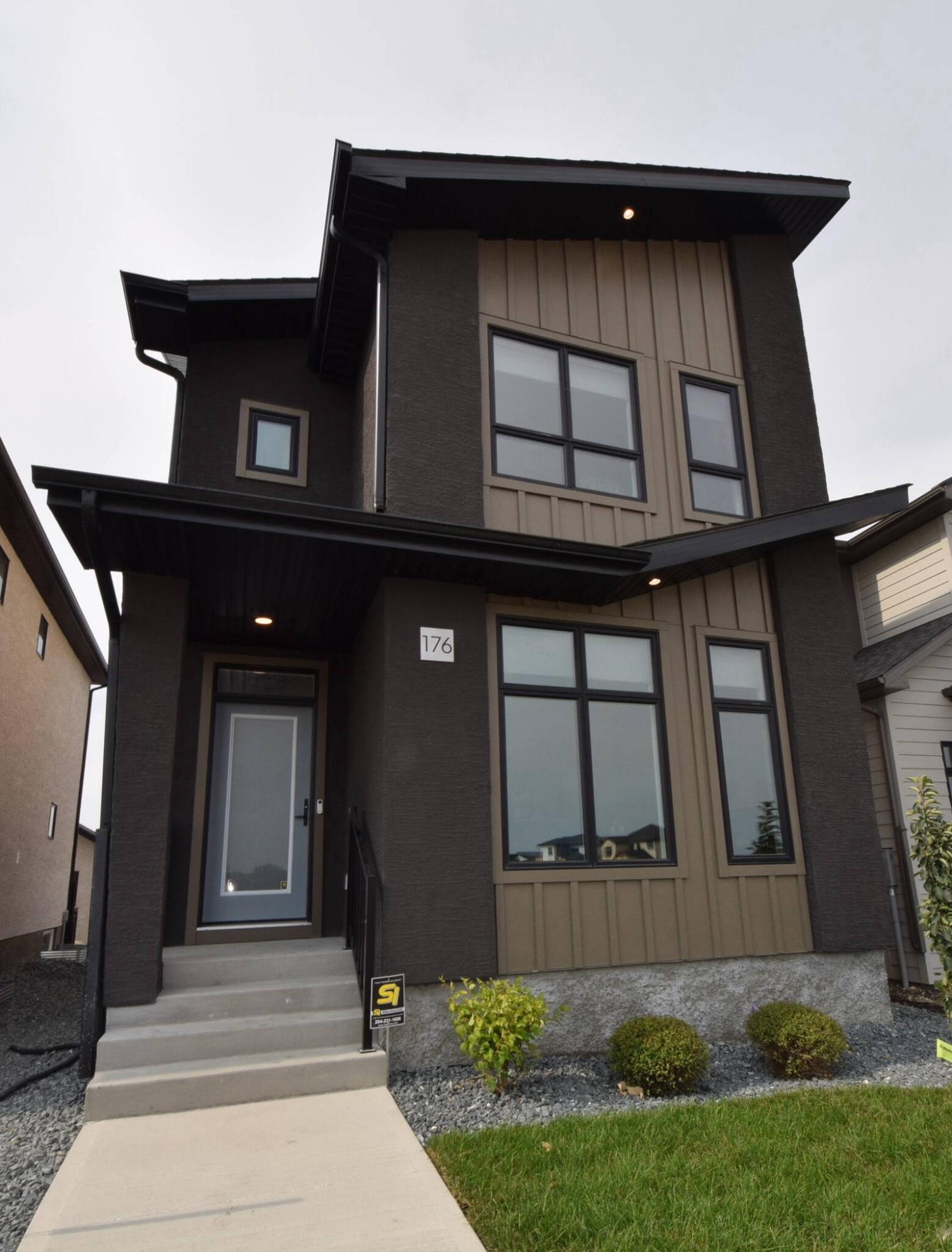  <p>Todd Lewys / Free Press</p>
                                <p>The 1,433 sq. ft. home at 176 Ruth Crossing in Bison Run home is well-laid out and beautifully finished.</p> 