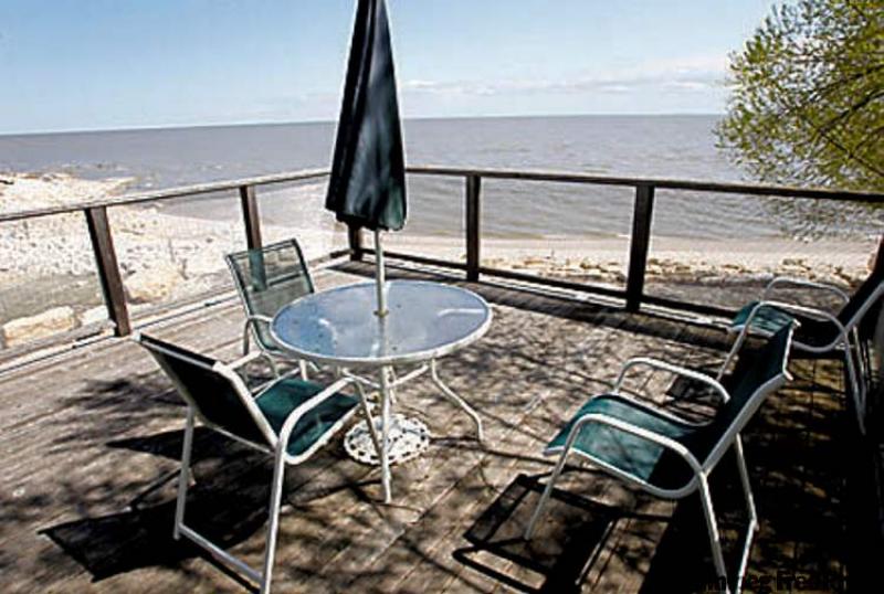 CABIN FEVER Winnipeg Free Press Homes