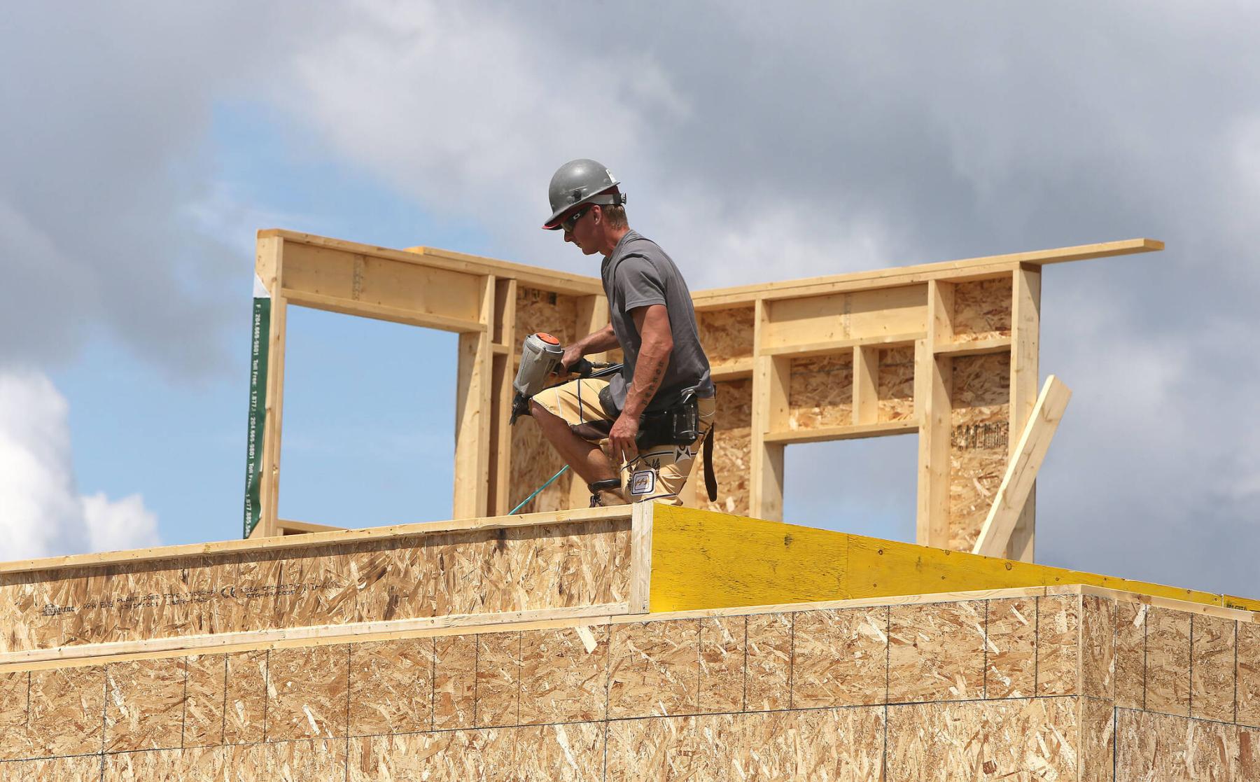  <p>Jason Halstead / Free Press files</p>
                                <p>The Manitoba Home Builders&rsquo; Association requires all of its builder members to be COR/SECOR certified as part of the organization&rsquo;s membership criteria.</p> 