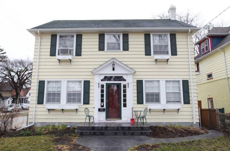 Sold & Offered June 113 Winnipeg Free Press Homes