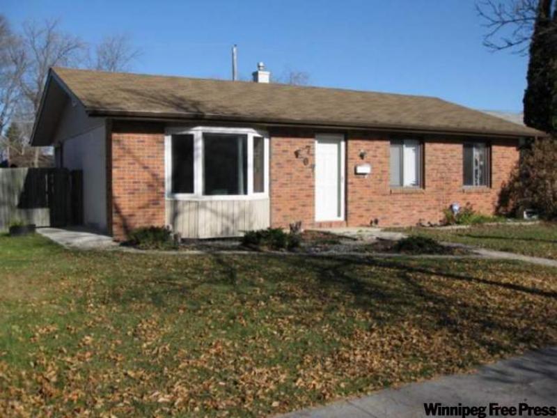 Sold & Offered Nov. 1211 Winnipeg Free Press Homes