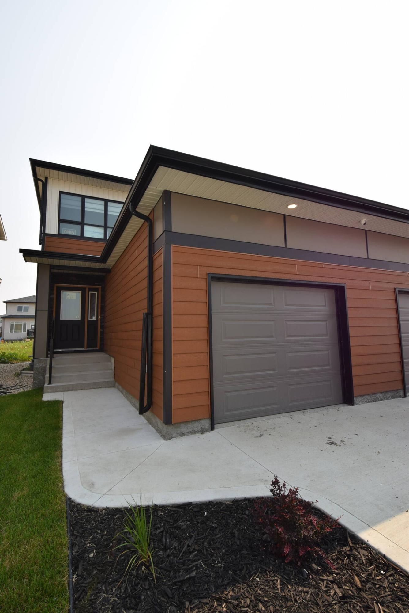  <p>A brand new design, the 1,400 sq. ft. Barnes is an impeccable home with flair and function to spare. </p> 