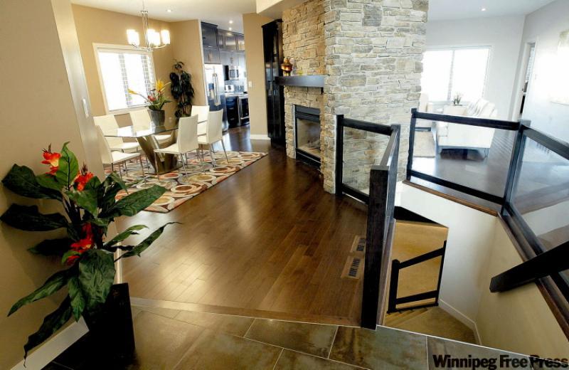35 Portside Drive in Van Hull Estates