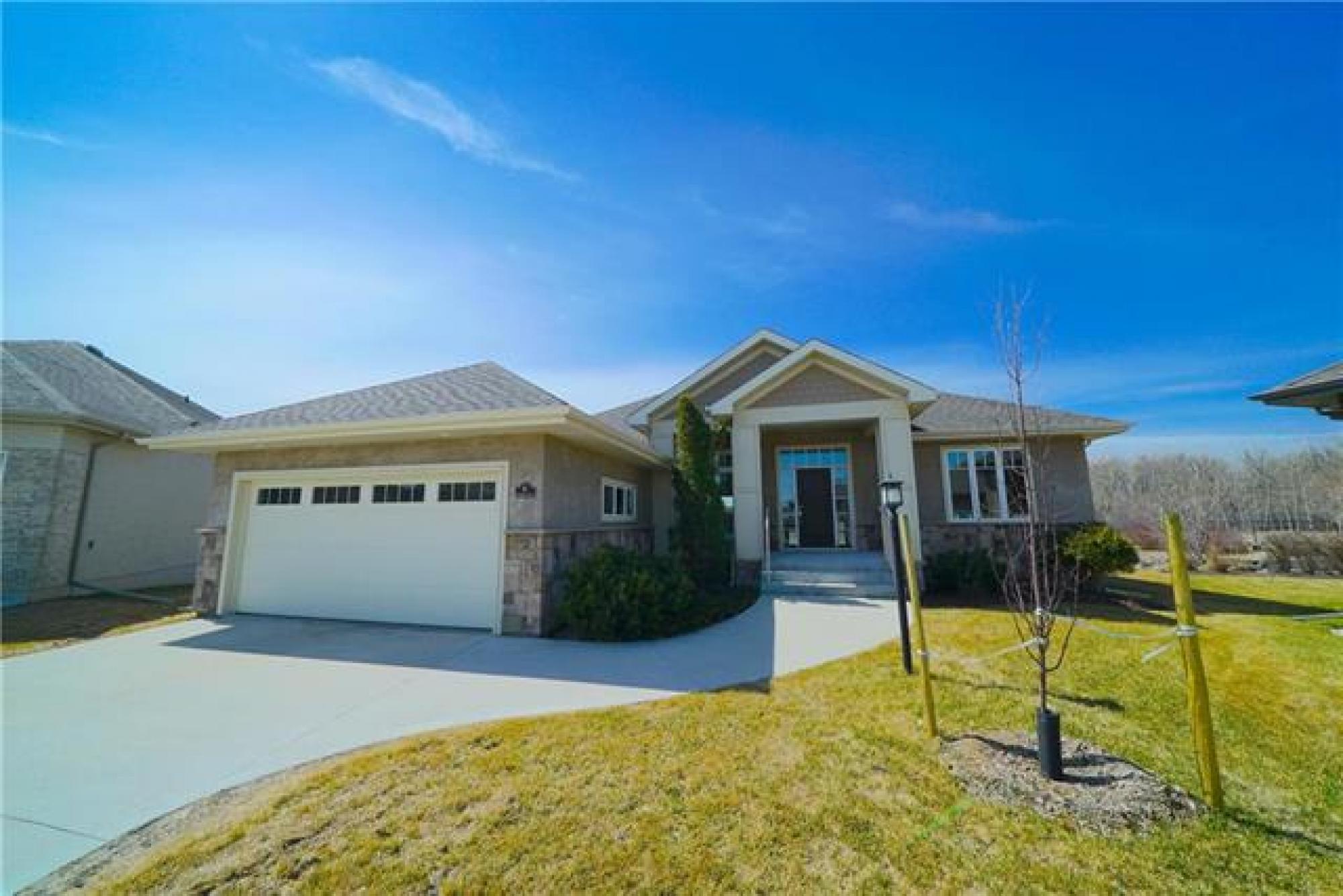 6 hearthstone Grove, R2E 0N2, 4 Bedroom for sale North East Winnipeg