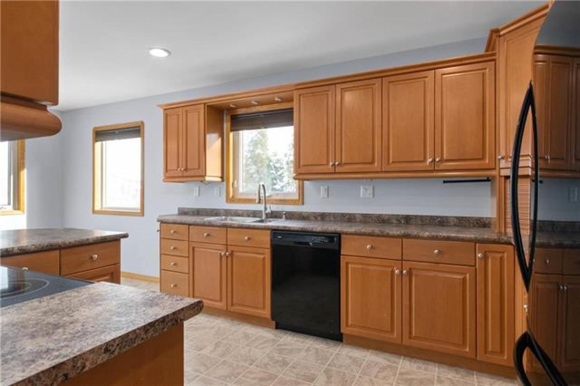 741 Bonner Avenue, R2G 2J8, 2 Bedroom, Bungalow for sale North East