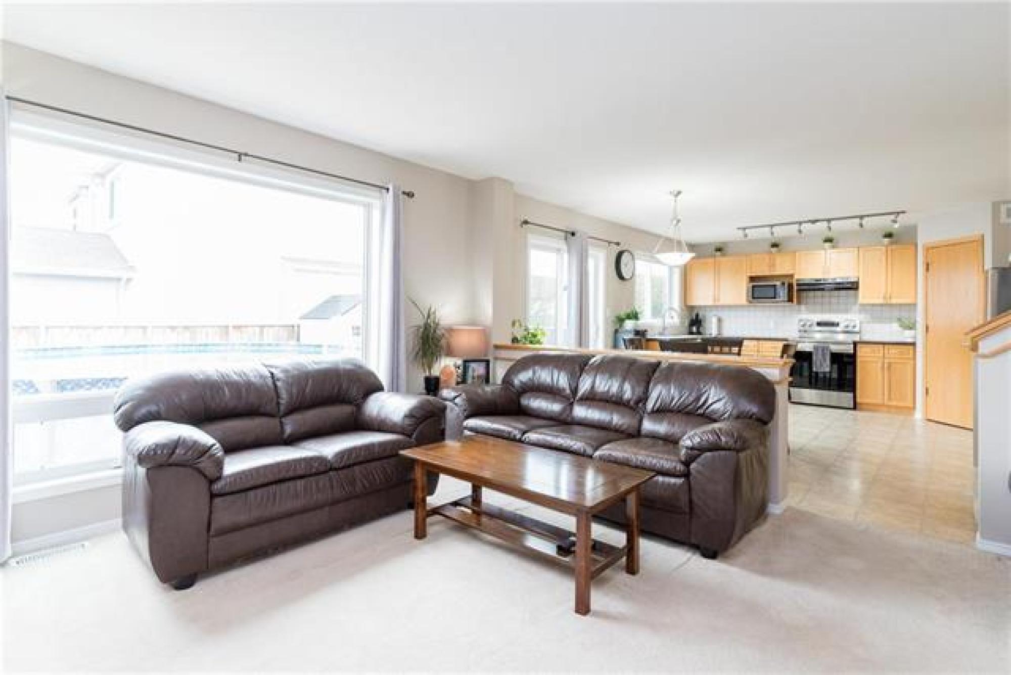 136 Chadwick Crescent, R2C 1G9, 4 Bedroom, 2 Storey for sale North East