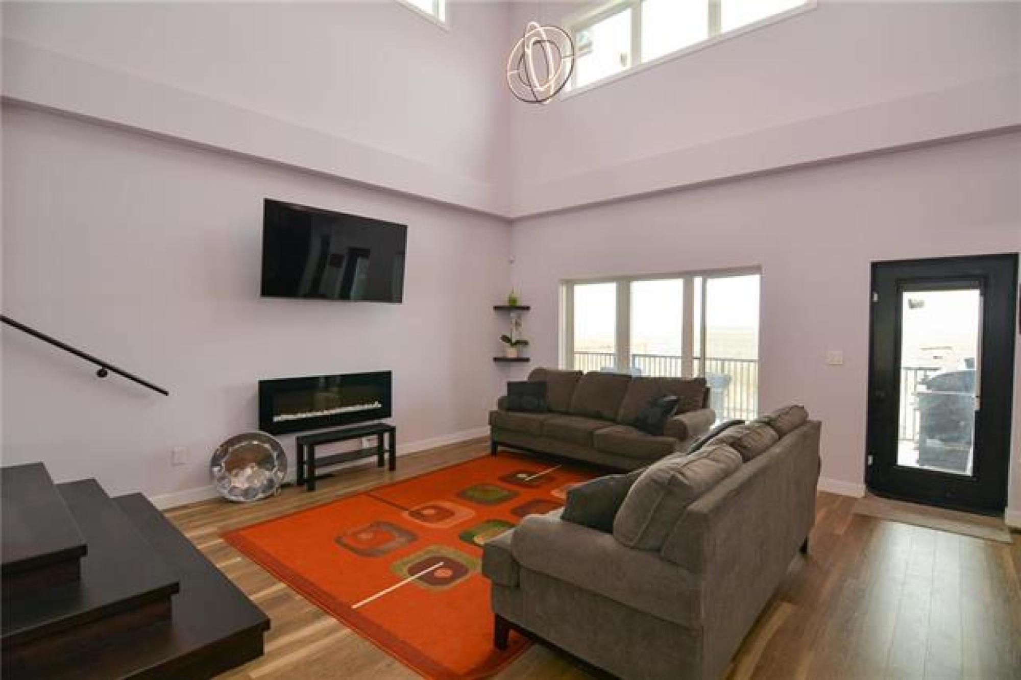 341 DODDS Road, R0H 0J0, 9 Bedroom, 2 Storey for sale West Winnipeg