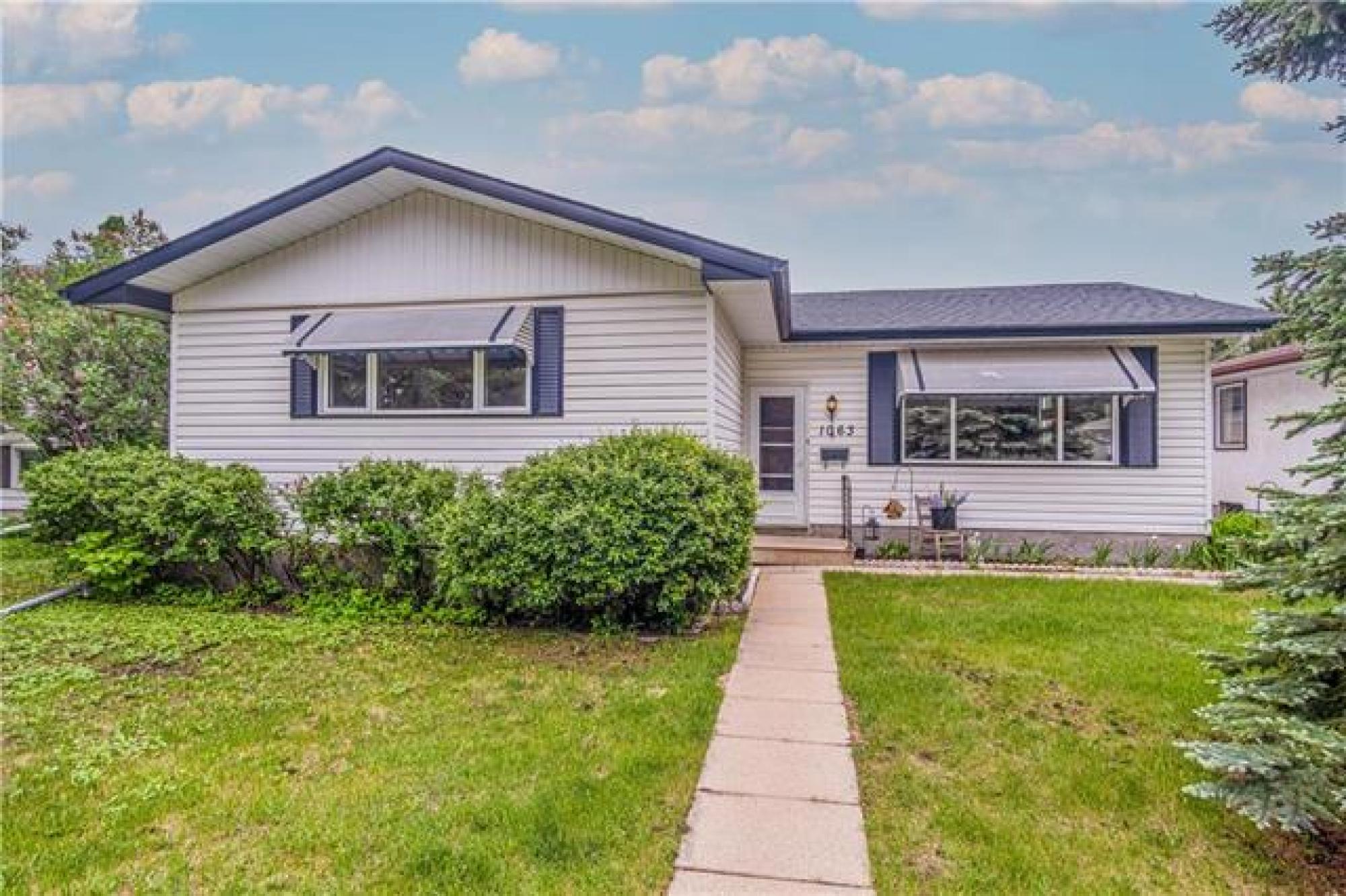 1063 Consol Avenue, R2K 1T9, 4 Bedroom, Bungalow for sale North East Winnipeg, East Kildonan 1063 Consol Avenue, R2K 1T9, 4 Bedroom, Bungalow for sale North East Winnipeg, East Kildonan