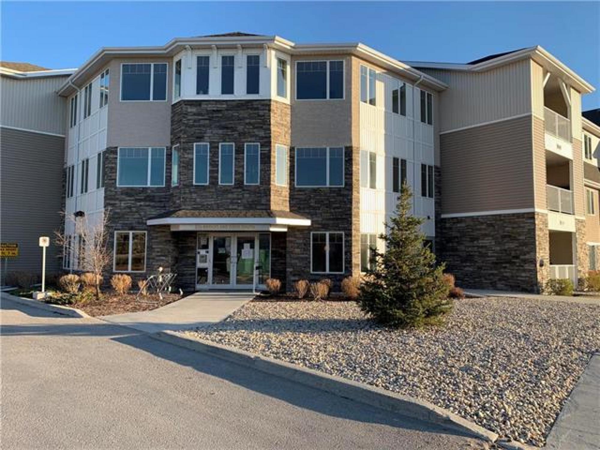 106235 Bridgeland Drive, R3Y 0H4, 2 Bedroom for sale South West