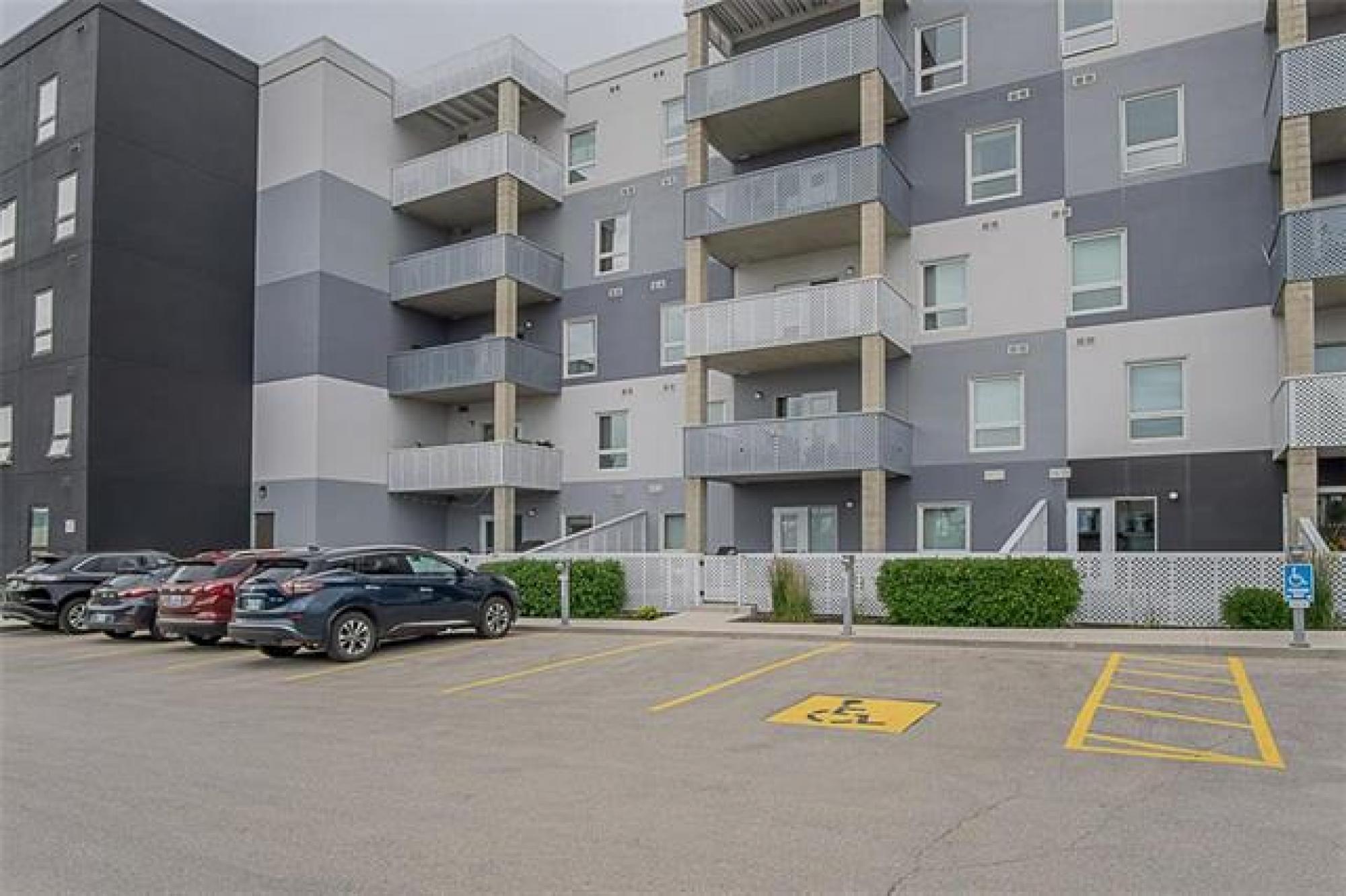 201775 Sterling Lyon Parkway, R3P 1E9, 1 Bedroom for sale South West