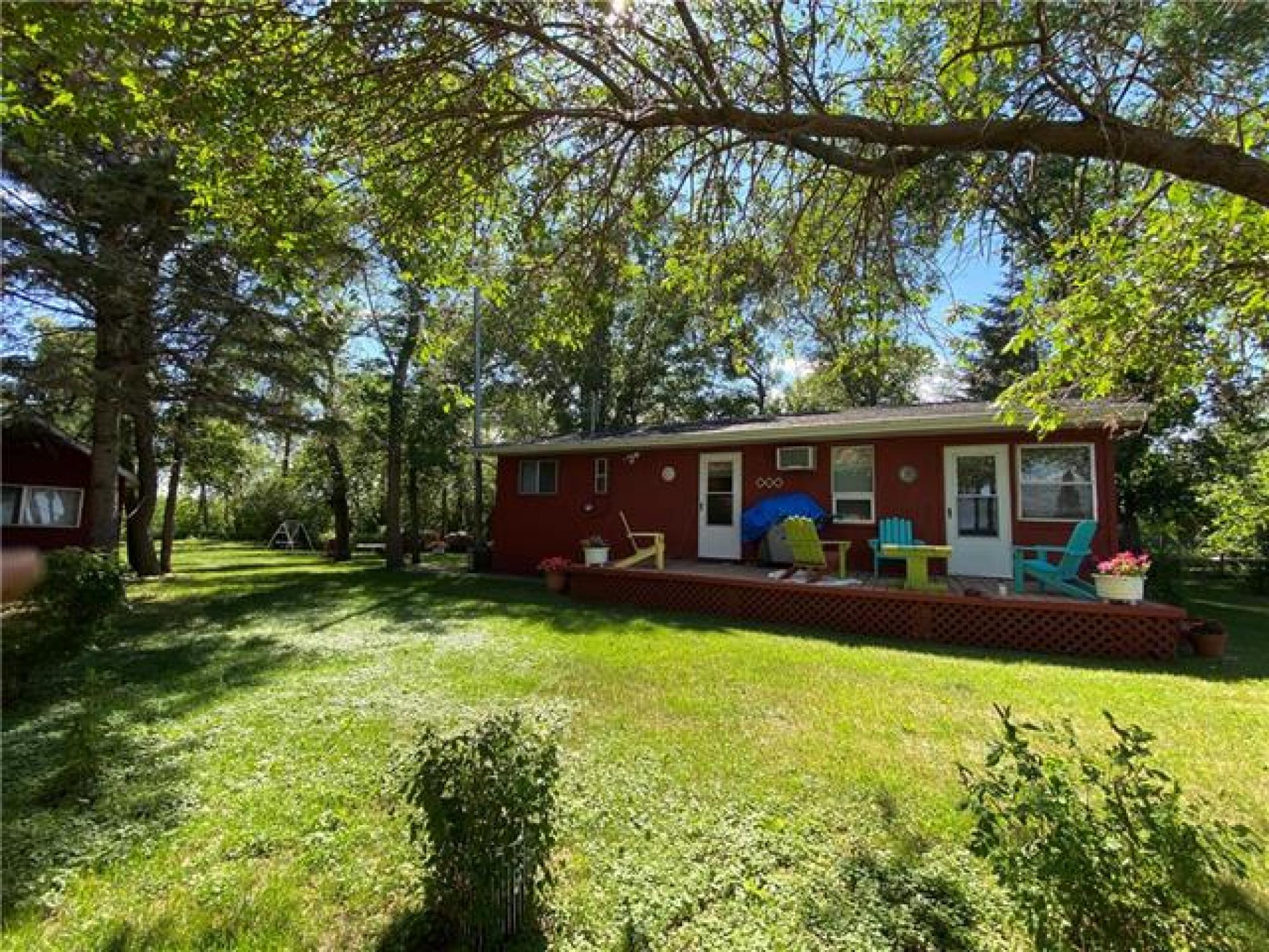 477 Chalet Beach Road, R0C 2B0, 4 Bedroom for sale Rural Manitoba, R26