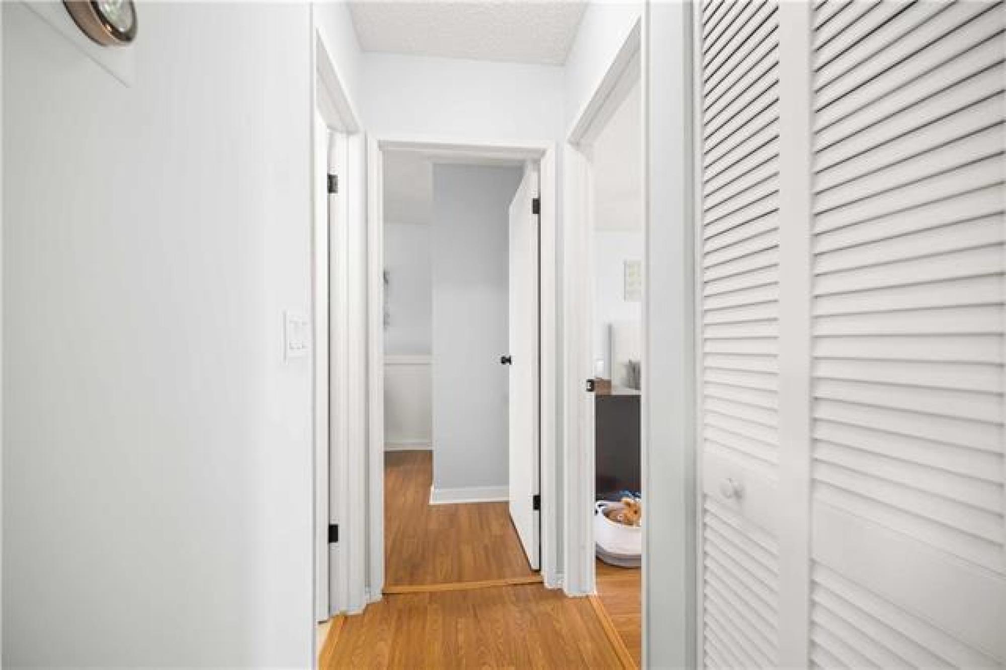 51 Brixford Crescent, R2N 1E1, 2 Bedroom, Bungalow for sale South East