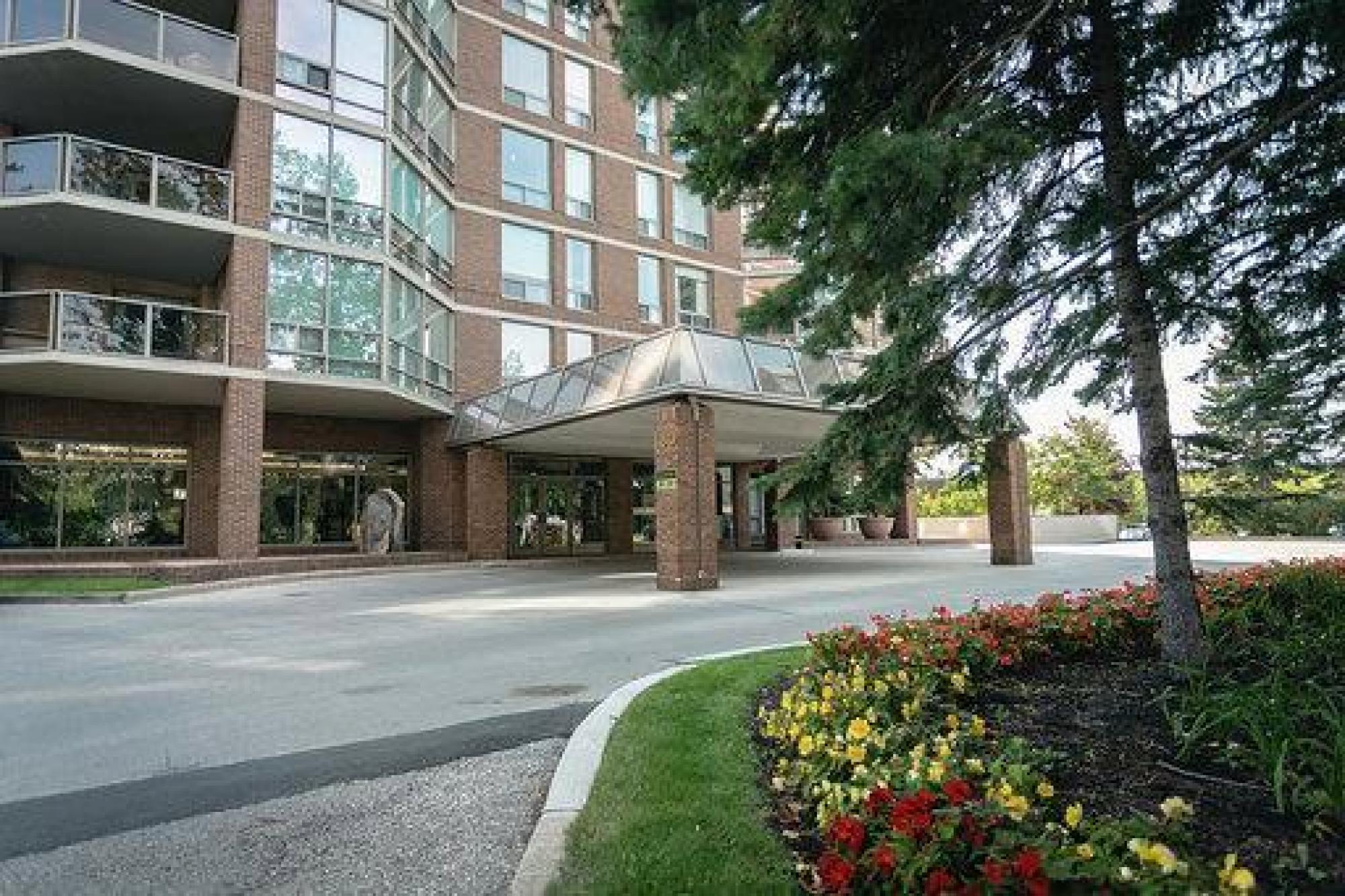 102180 Tuxedo Avenue, R3P 2A6, 2 Bedroom for sale South West Winnipeg