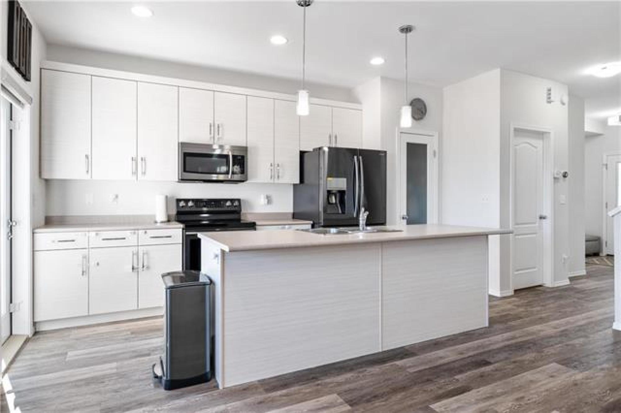 207 Phoenix Way, R2V 5B3, 3 Bedroom, 2 Storey for sale North West