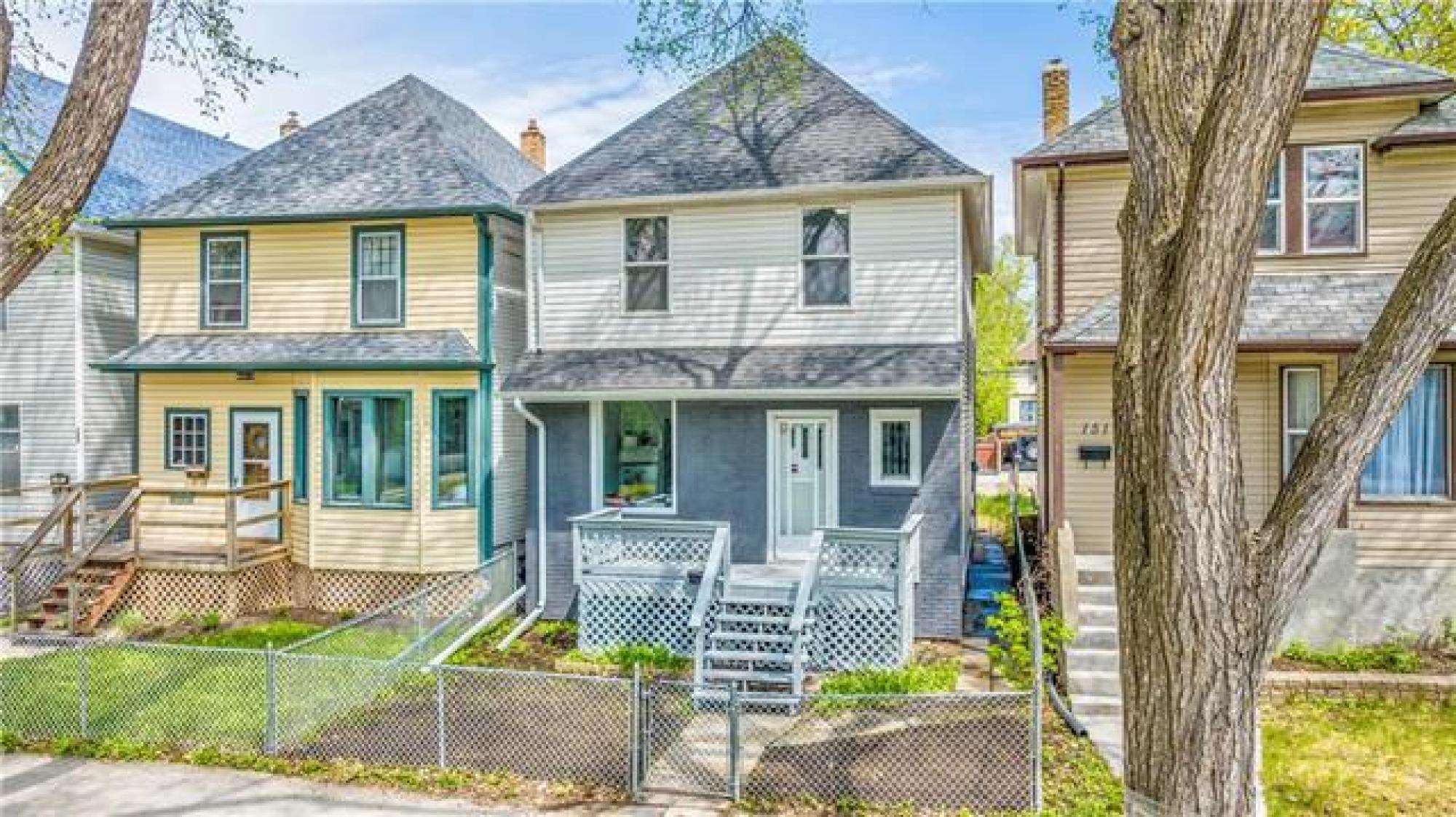 153 Lansdowne Avenue, R2W 0G2, 3 Bedroom, 2 Storey for sale North West