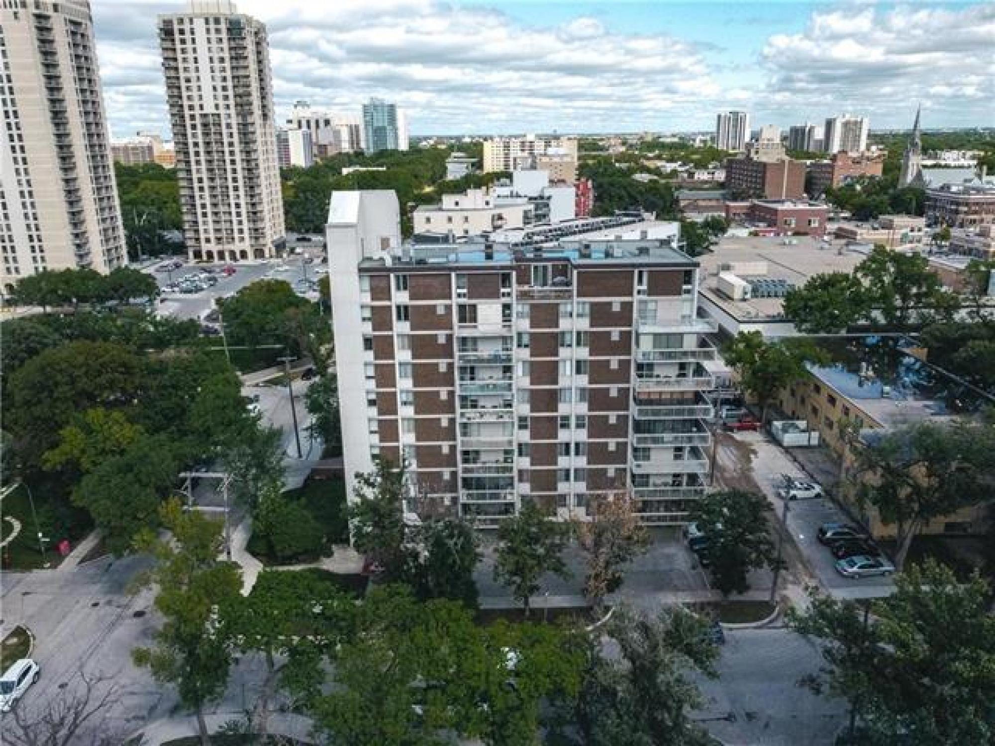 502188 Roslyn Road, R3L 0G8, 2 Bedroom for sale Downtown Winnipeg, Osborne Village Winnipeg