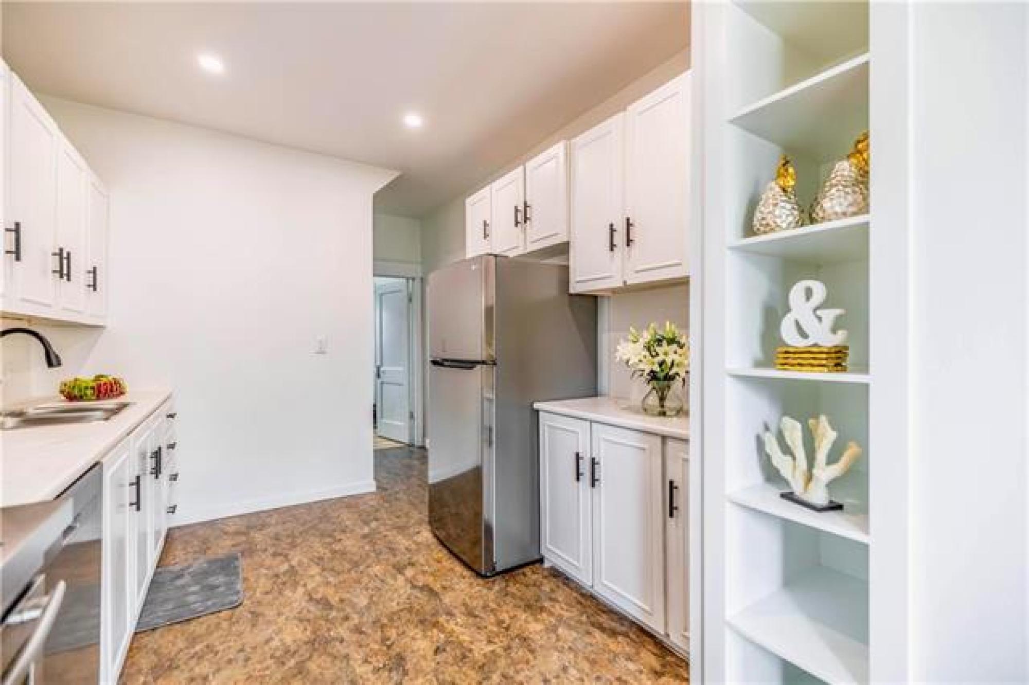 153 Lansdowne Avenue, R2W 0G2, 3 Bedroom, 2 Storey for sale North West