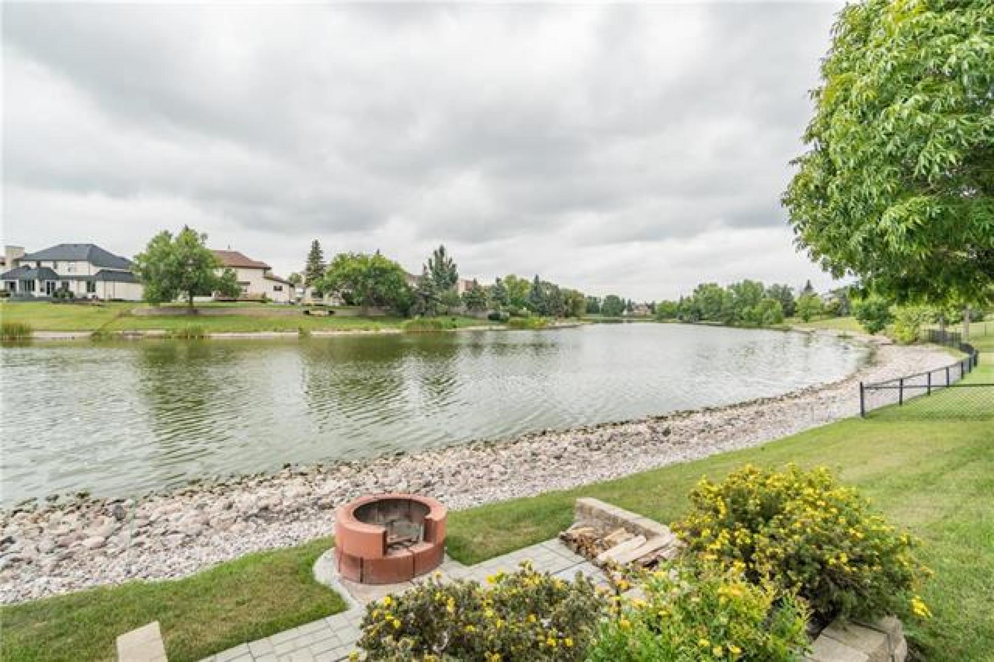 34 Waterfront Road, R3X 1L2, 3 Bedroom, 2 Storey for sale South East