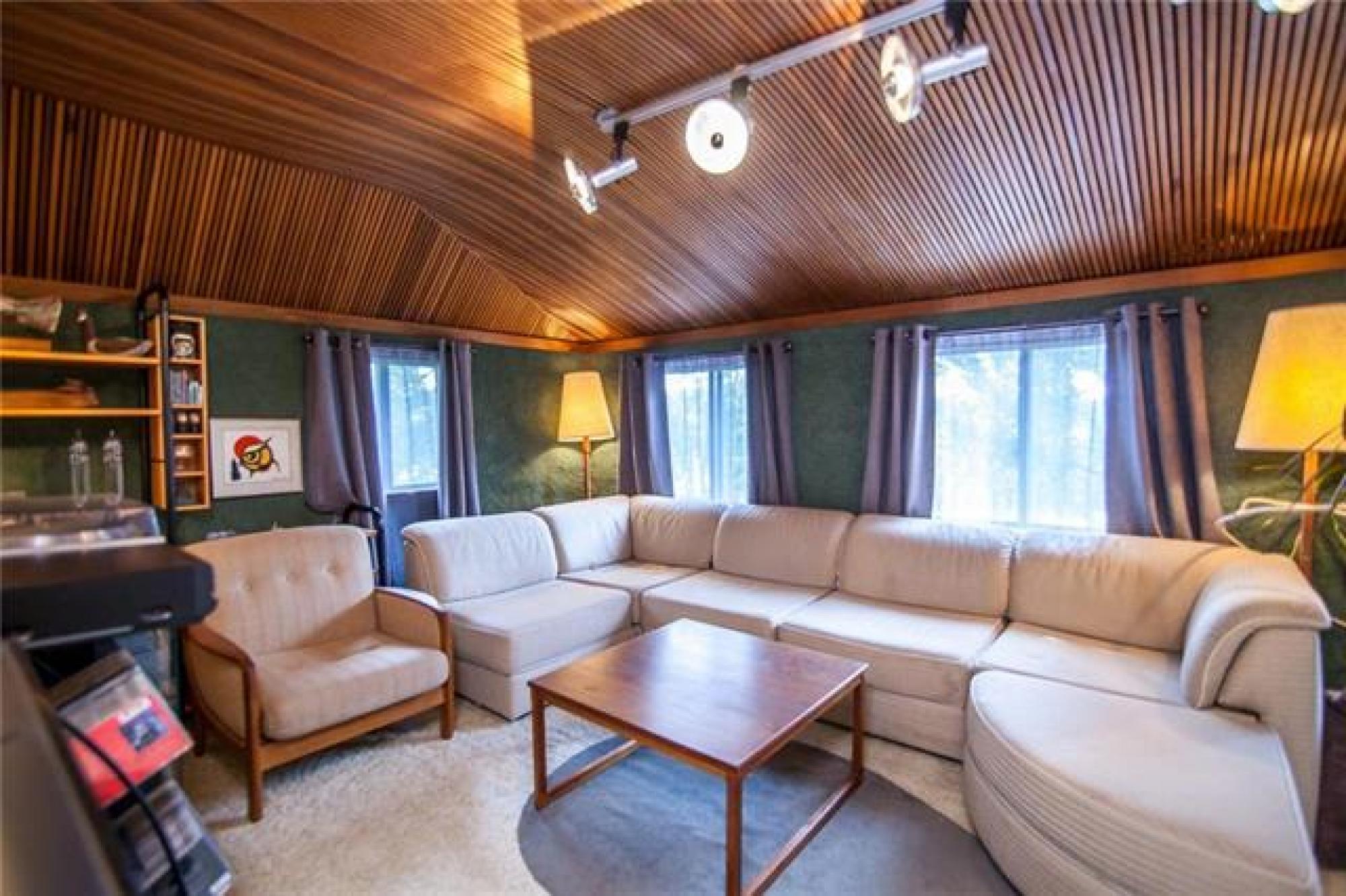 1580 Wolseley Avenue, R3G 1J1, 2 Bedroom, 1 & 3/4 Storey for sale West