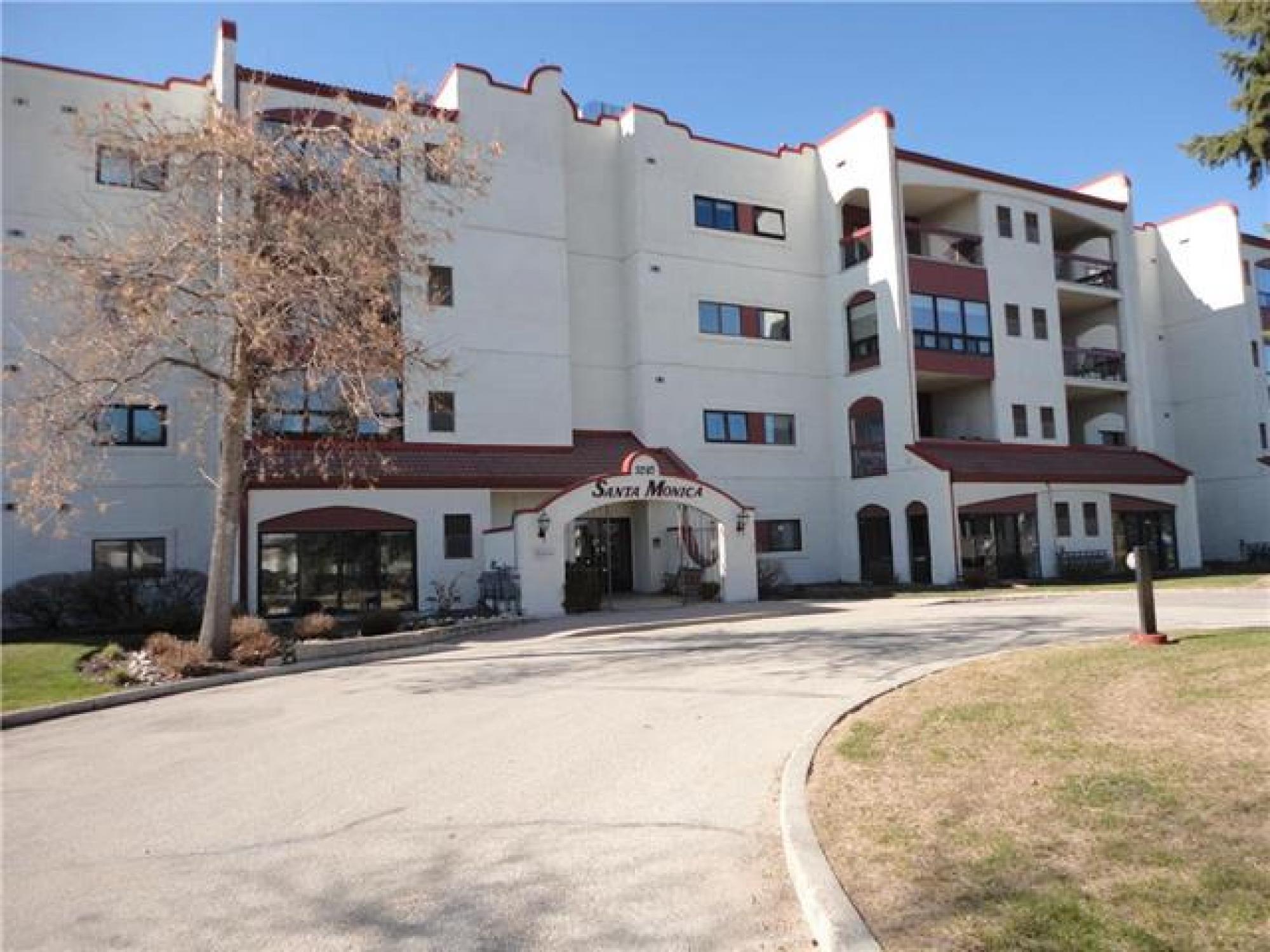 3033285 Pembina Highway, R3V 1T7, 2 Bedroom for sale South West