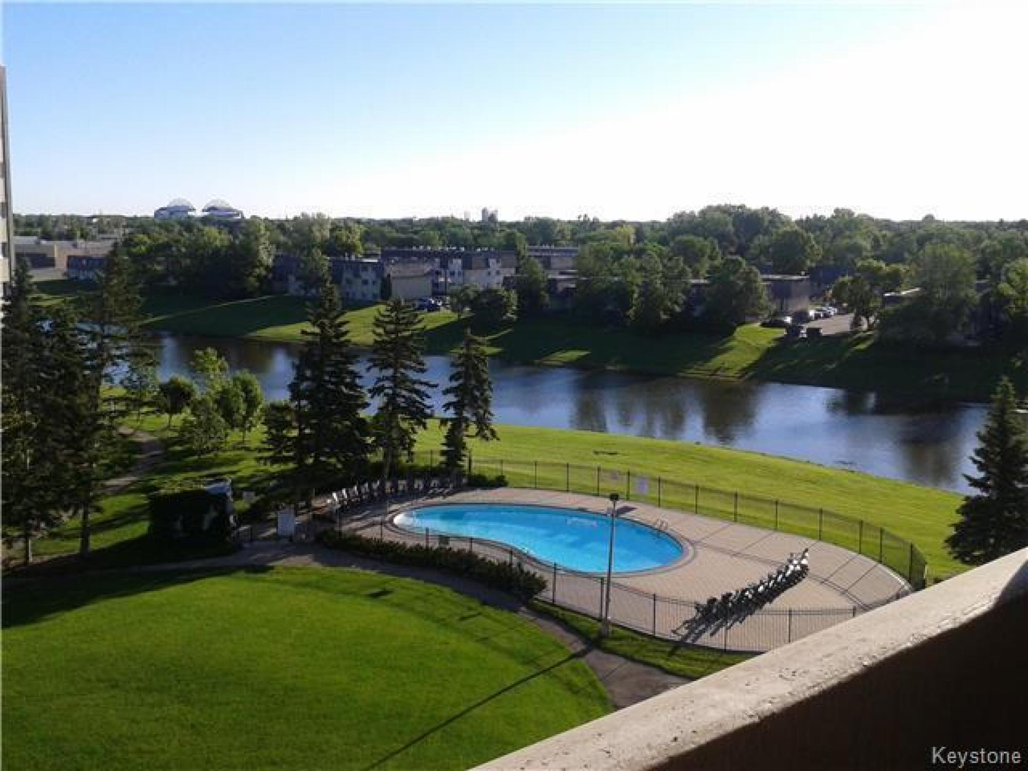 7183030 Pembina Highway, R3T 4K4, 2 Bedroom for sale South West