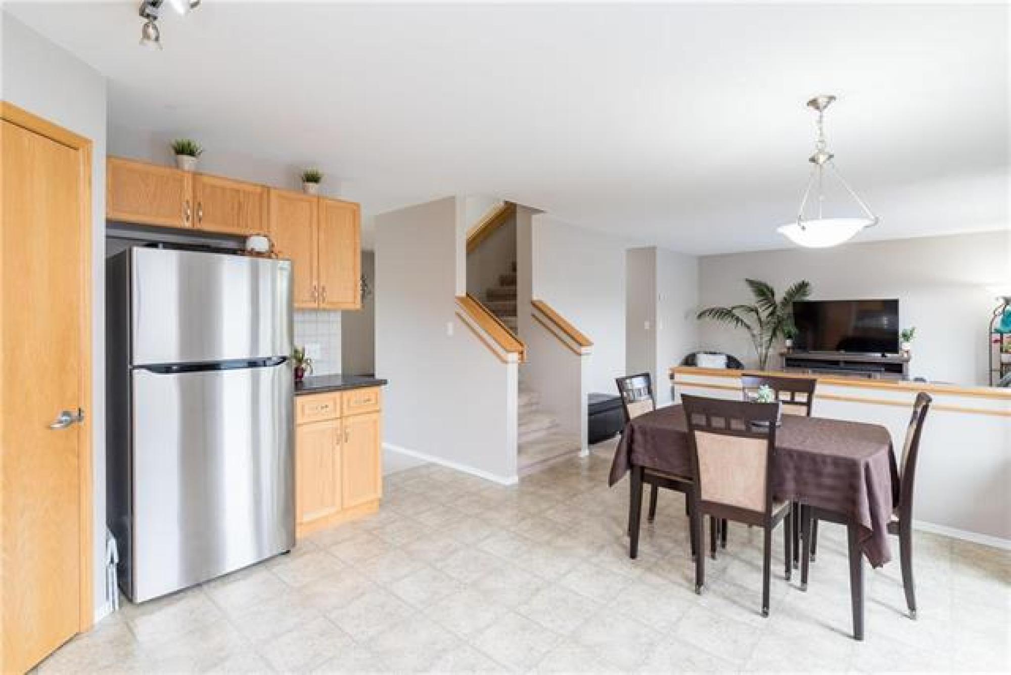 136 Chadwick Crescent, R2C 1G9, 4 Bedroom, 2 Storey for sale North East