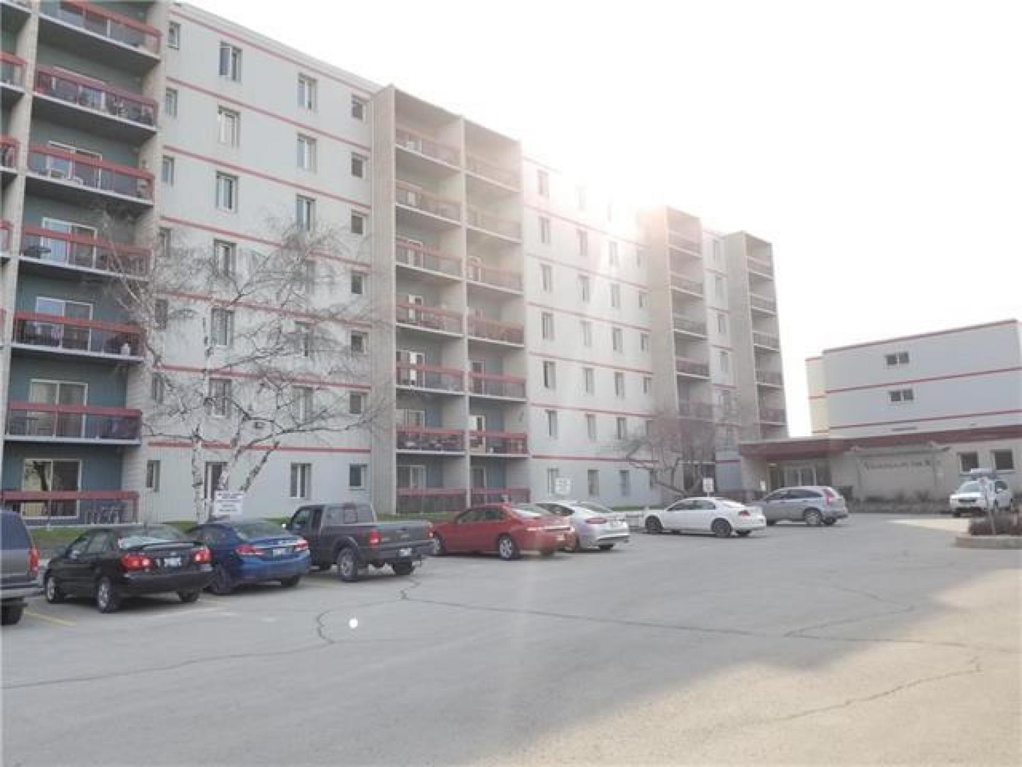 20435 Valhalla Drive, R2G 0G5, 1 Bedroom for sale North East Winnipeg