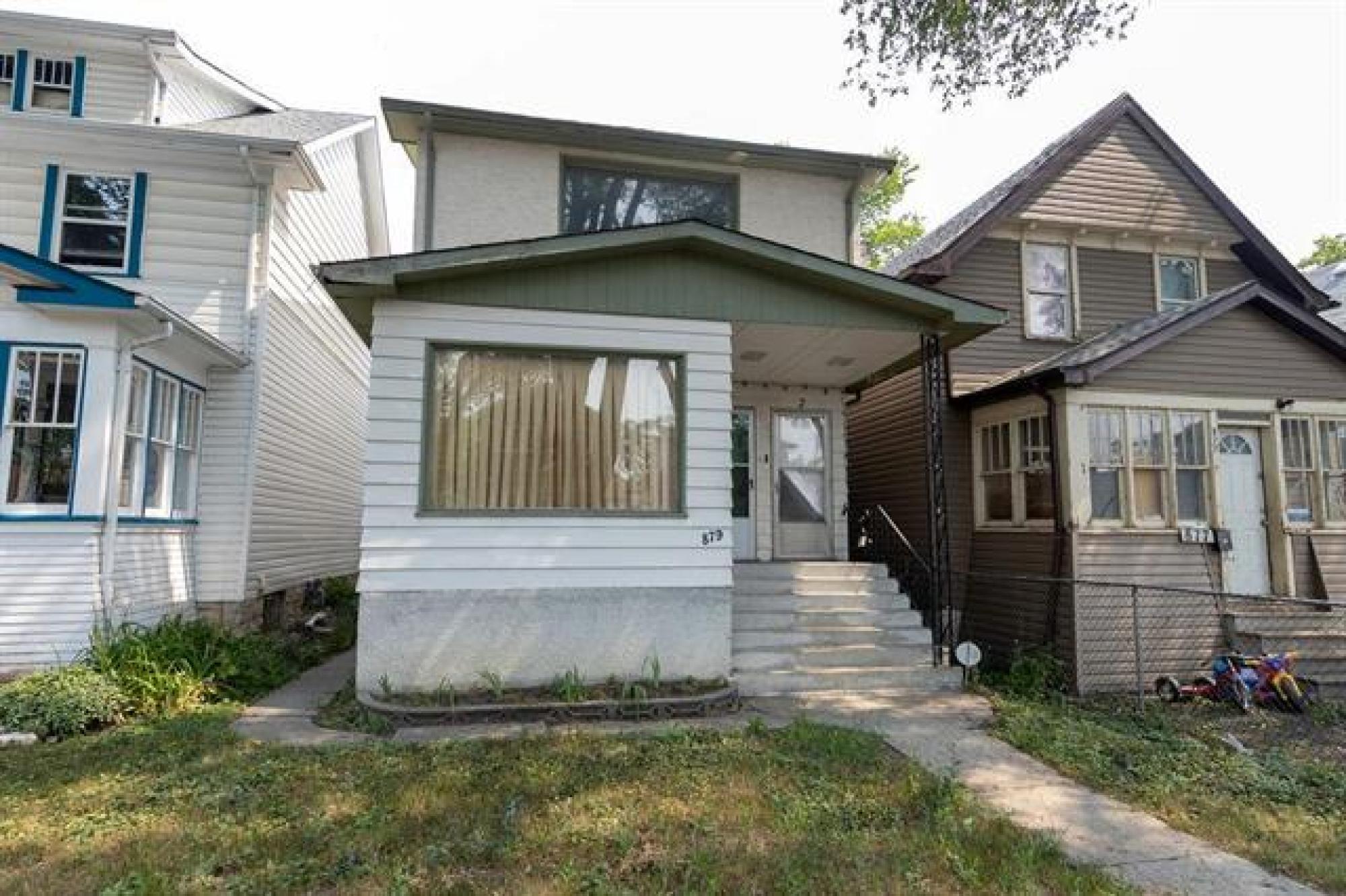 879 Ingersoll Street, R3G 2J9, 4 Bedroom, 2 Storey for sale West