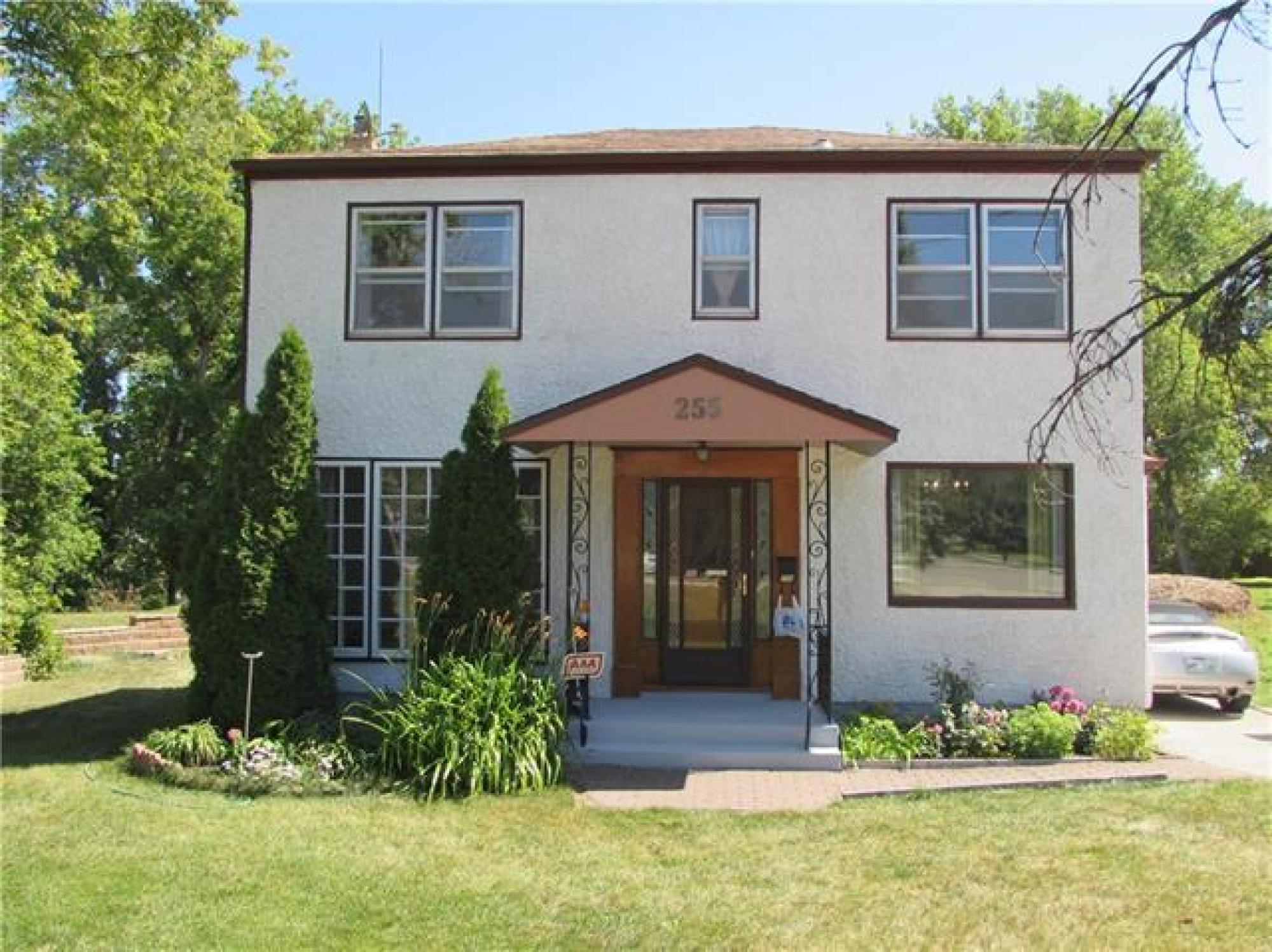 255 Scotia Street, R2V 1V7, 4 Bedroom for sale North West Winnipeg