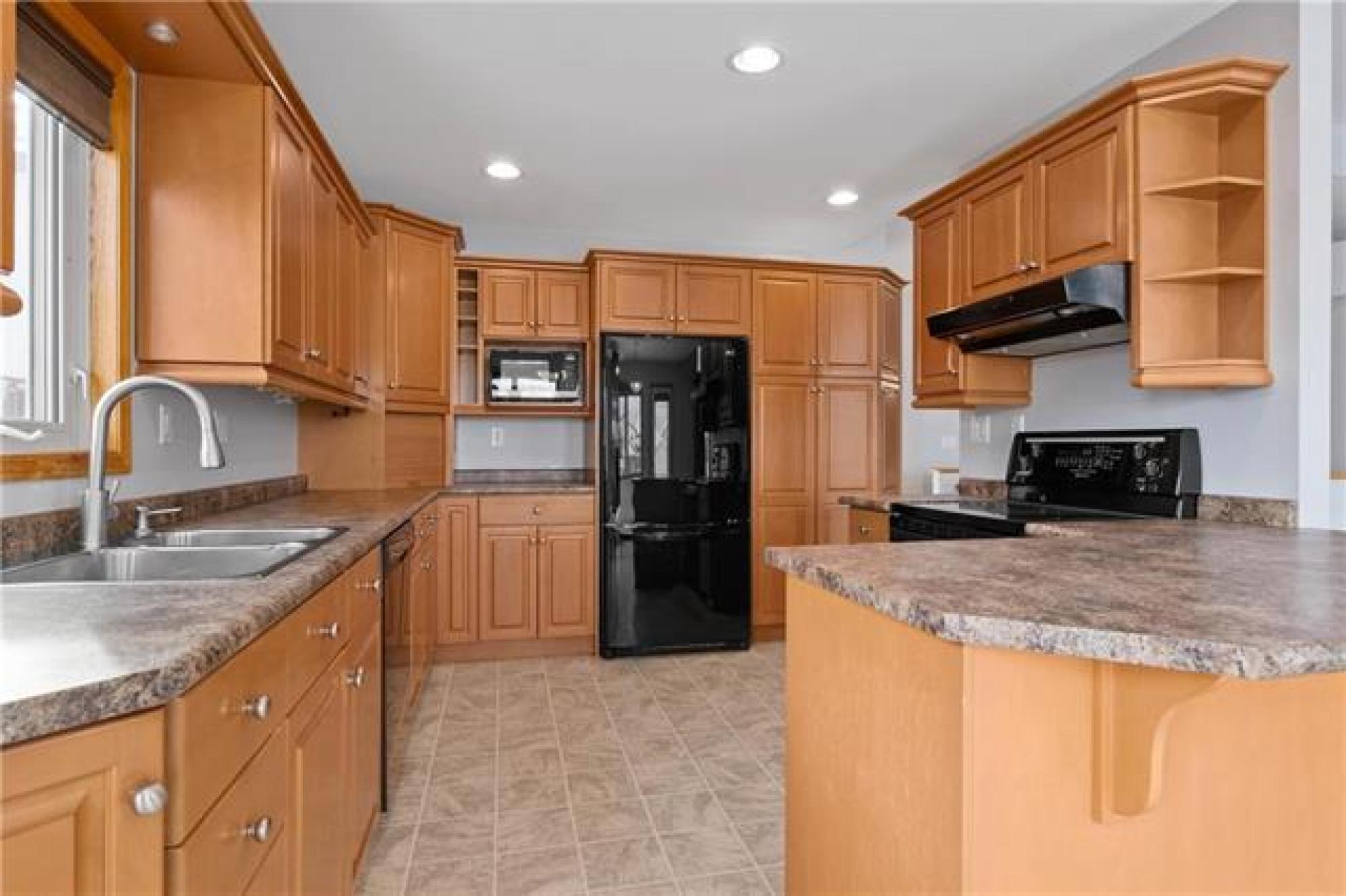 741 Bonner Avenue, R2G 2J8, 2 Bedroom, Bungalow for sale North East