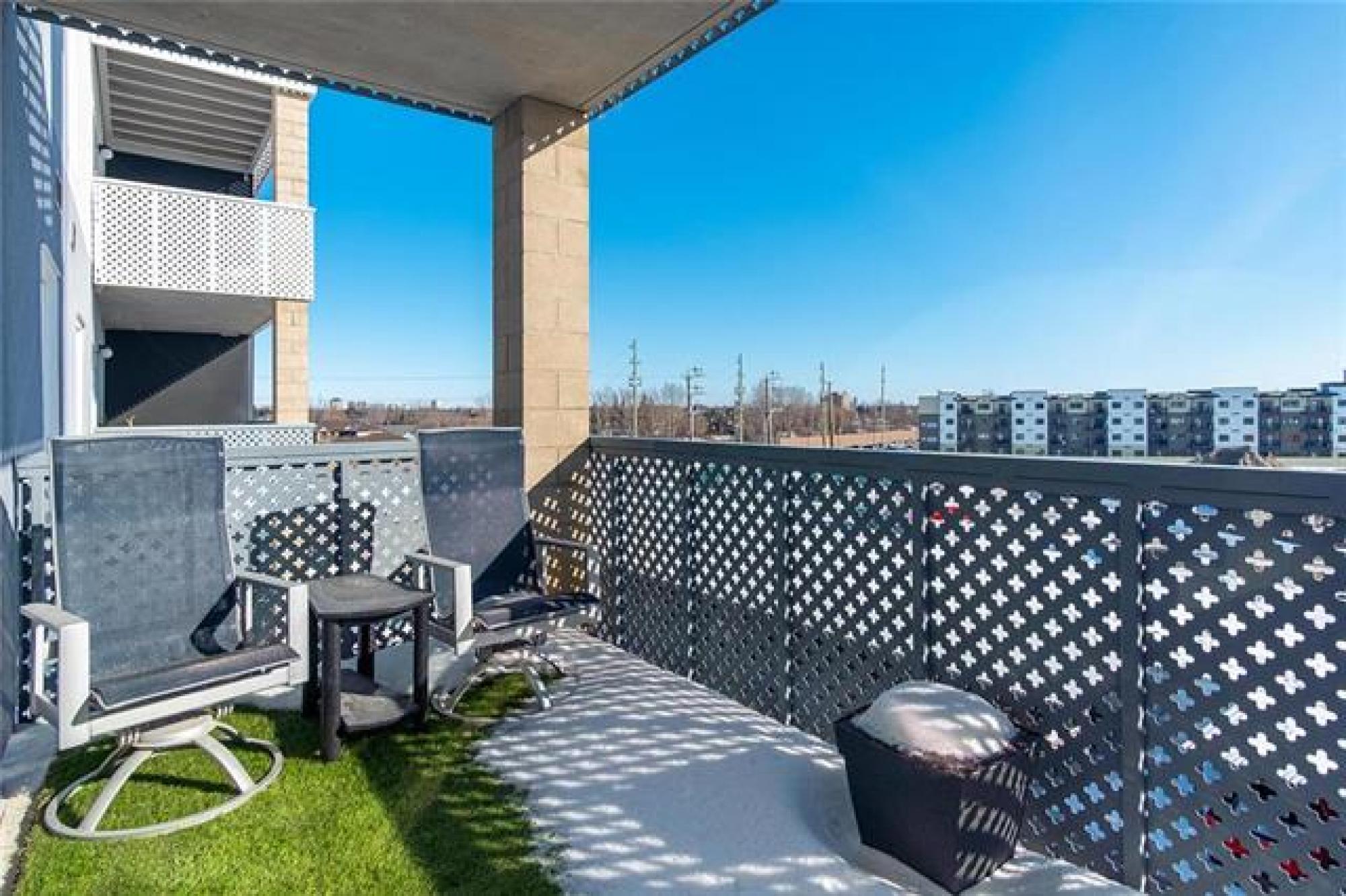 417775 Sterling Lyon Parkway, R3P 1H1, 2 Bedroom for sale South West Winnipeg, Tuxedo