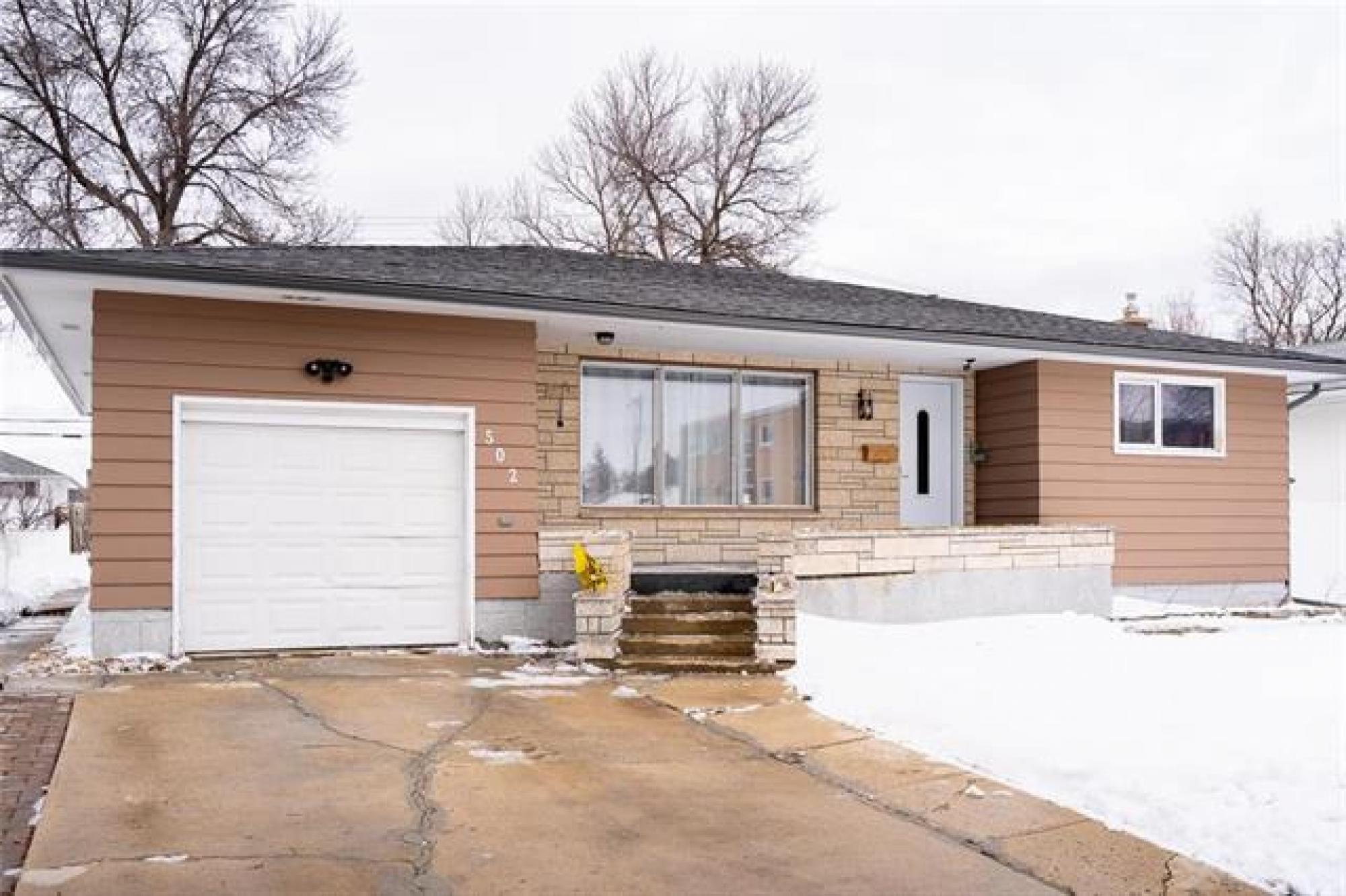 502 Edison Avenue, R2G 0M4, 3 Bedroom for sale North East Winnipeg