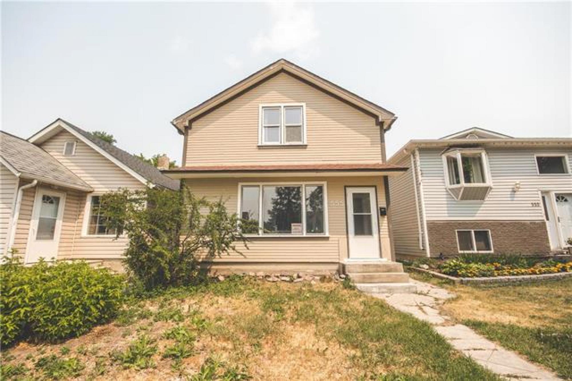555 Matheson Avenue, R2V 0A3, 3 Bedroom, 1 & 1/2 Storey for sale North West Winnipeg, West 555 Matheson Avenue, R2V 0A3, 3 Bedroom, 1 & 1/2 Storey for sale North West Winnipeg, West