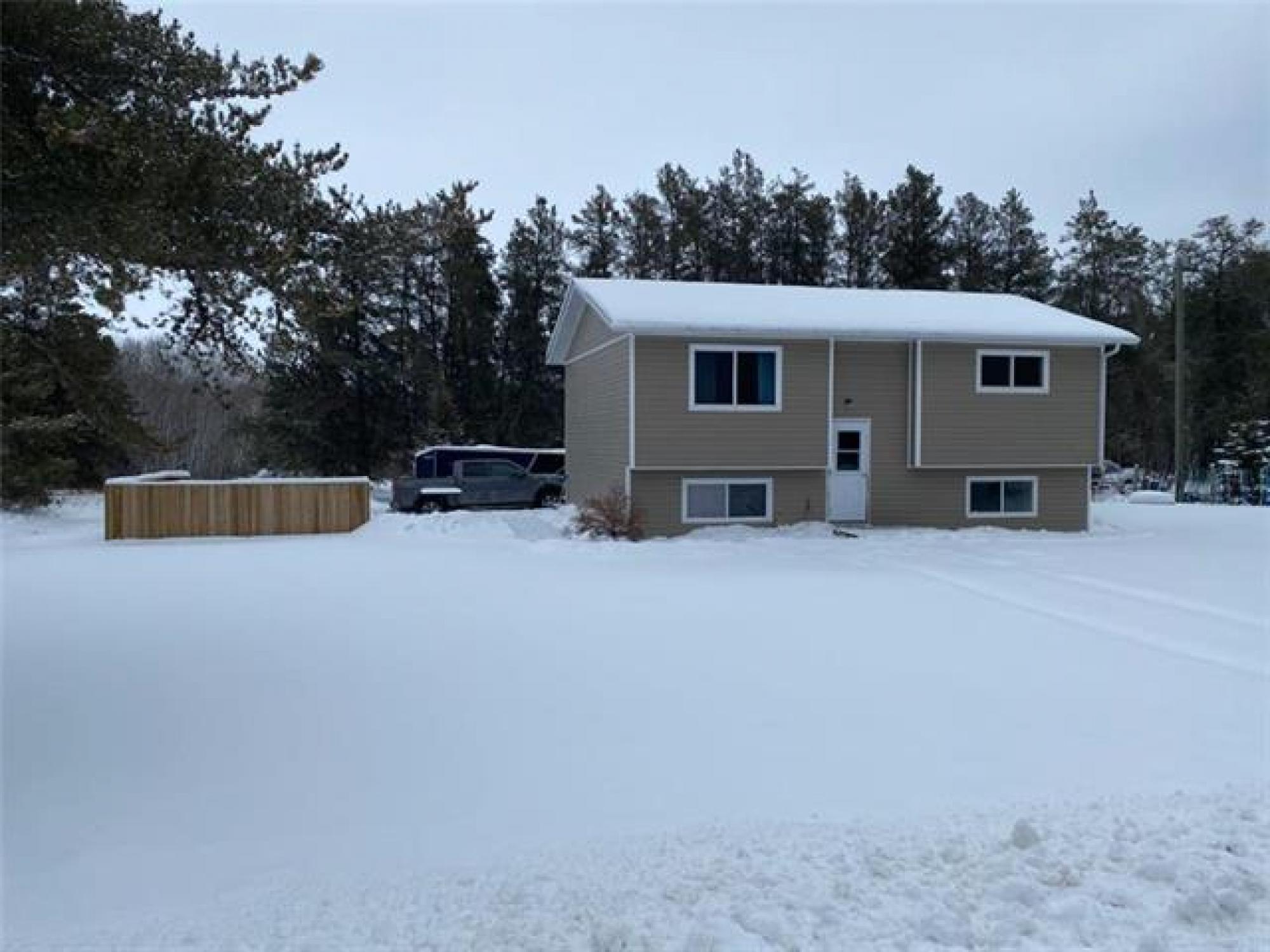 112061 Traverse Bay Road, R0E 2A0, 4 Bedroom for sale Rural Manitoba