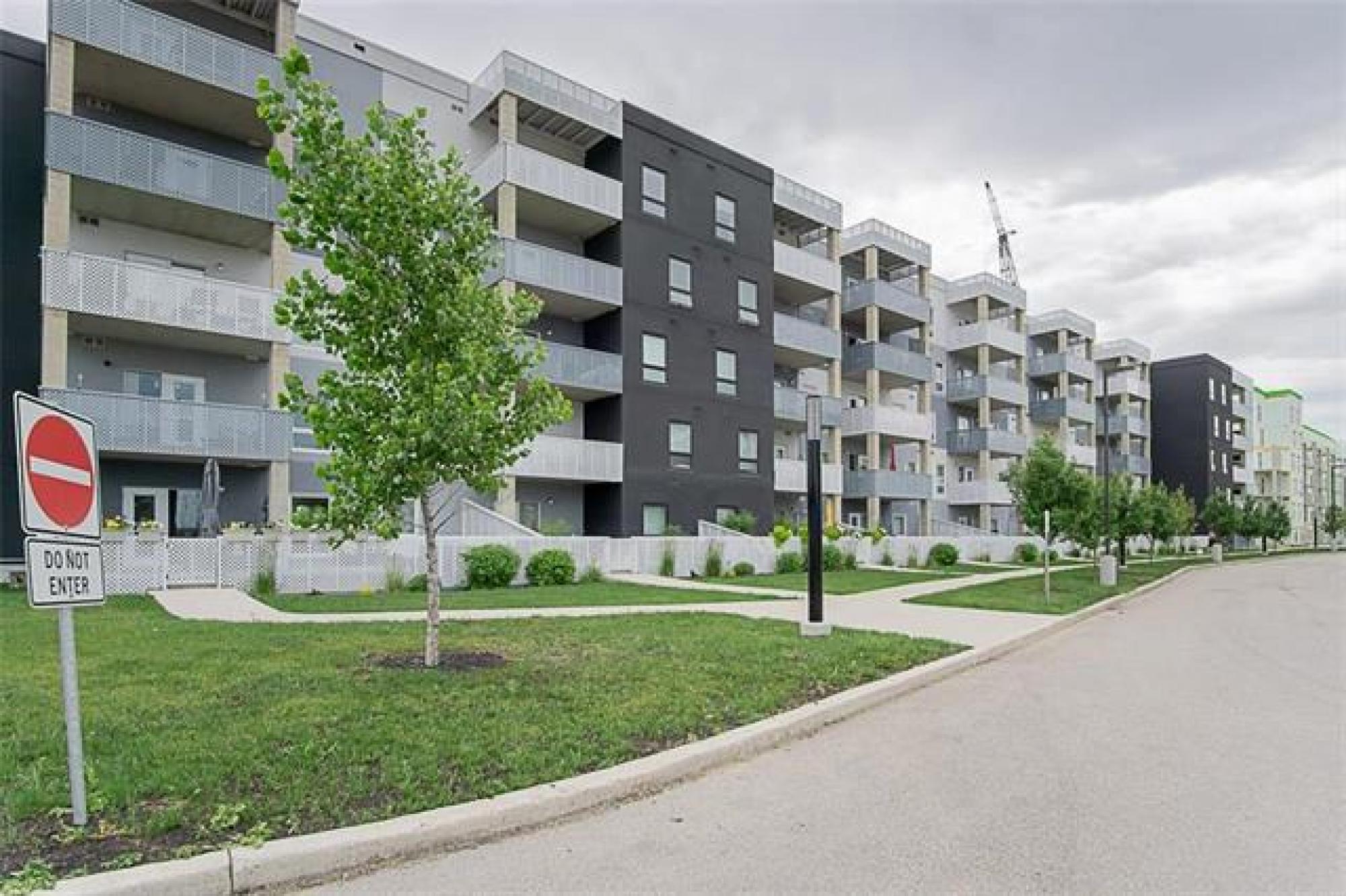 201775 Sterling Lyon Parkway, R3P 1E9, 1 Bedroom for sale South West Winnipeg, Tuxedo