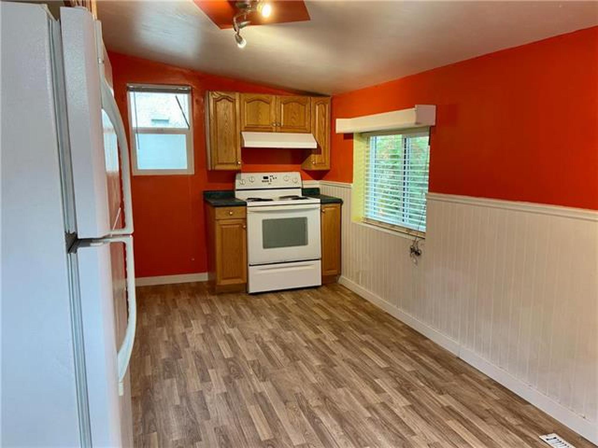 831 McCalman Avenue, R2L 1G9, 3 Bedroom, 1 & 1/2 Storey for sale North