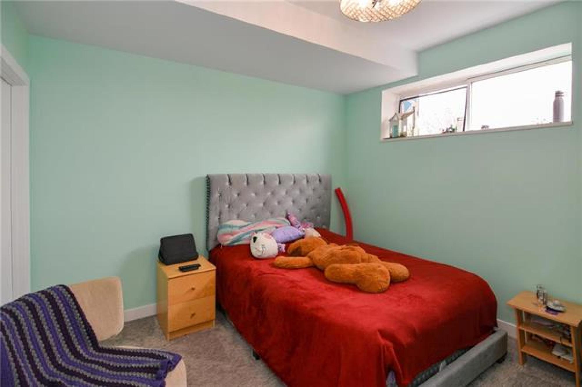 341 DODDS Road, R0H 0J0, 9 Bedroom, 2 Storey for sale West Winnipeg