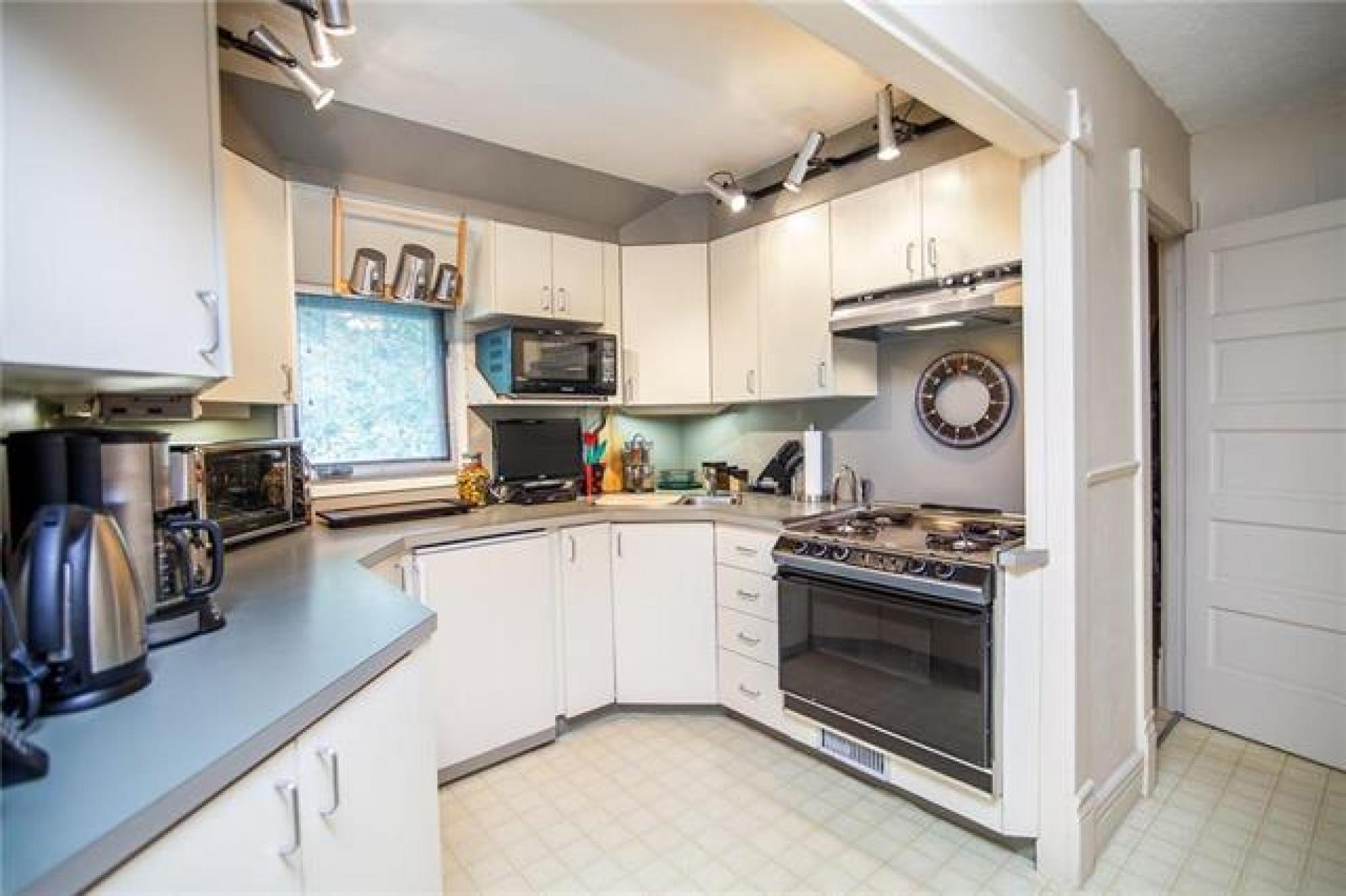 1580 Wolseley Avenue, R3G 1J1, 2 Bedroom, 1 & 3/4 Storey for sale West