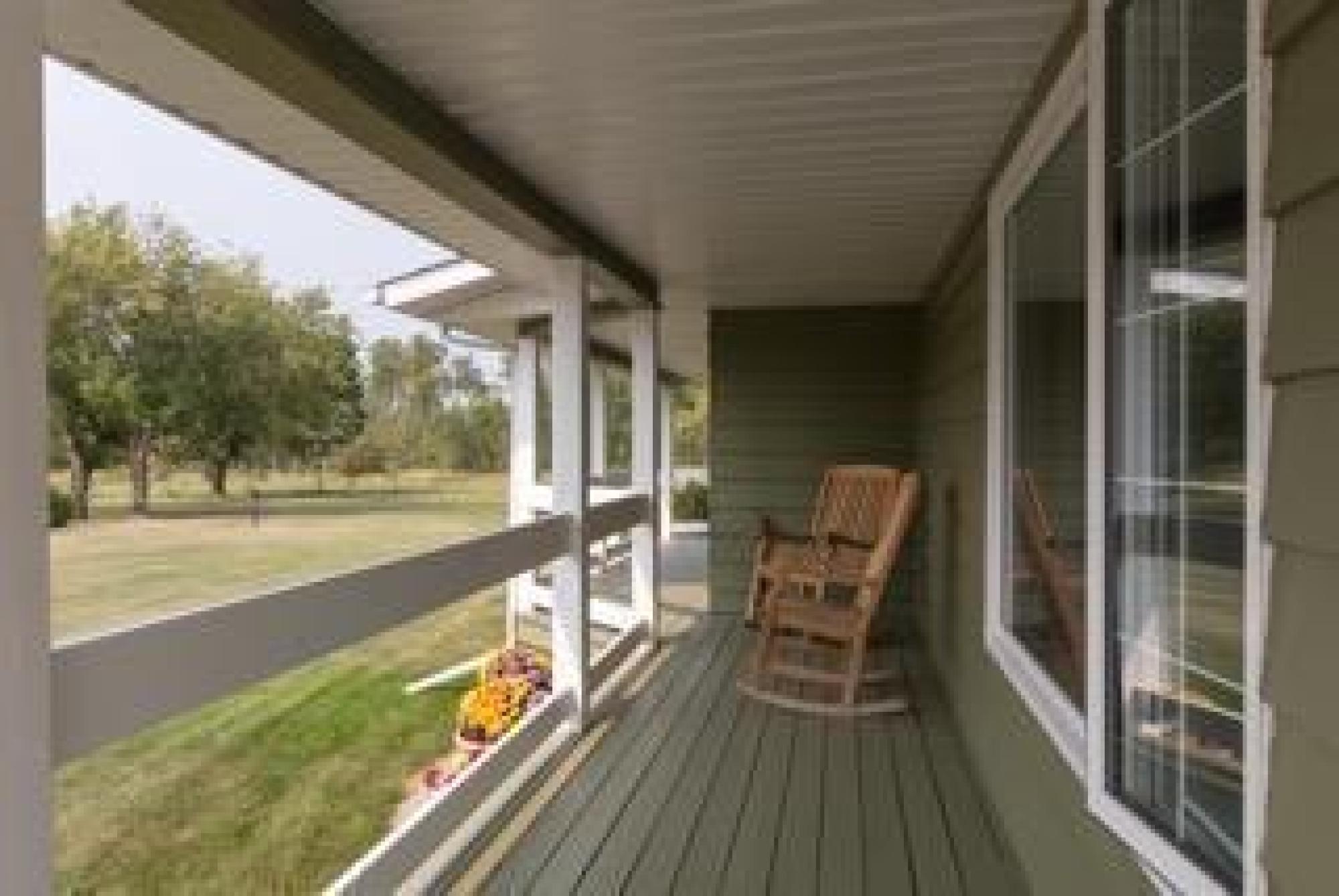 173083 48 Road, R0G 1L0, 4 Bedroom, All Home Styles for sale Rural