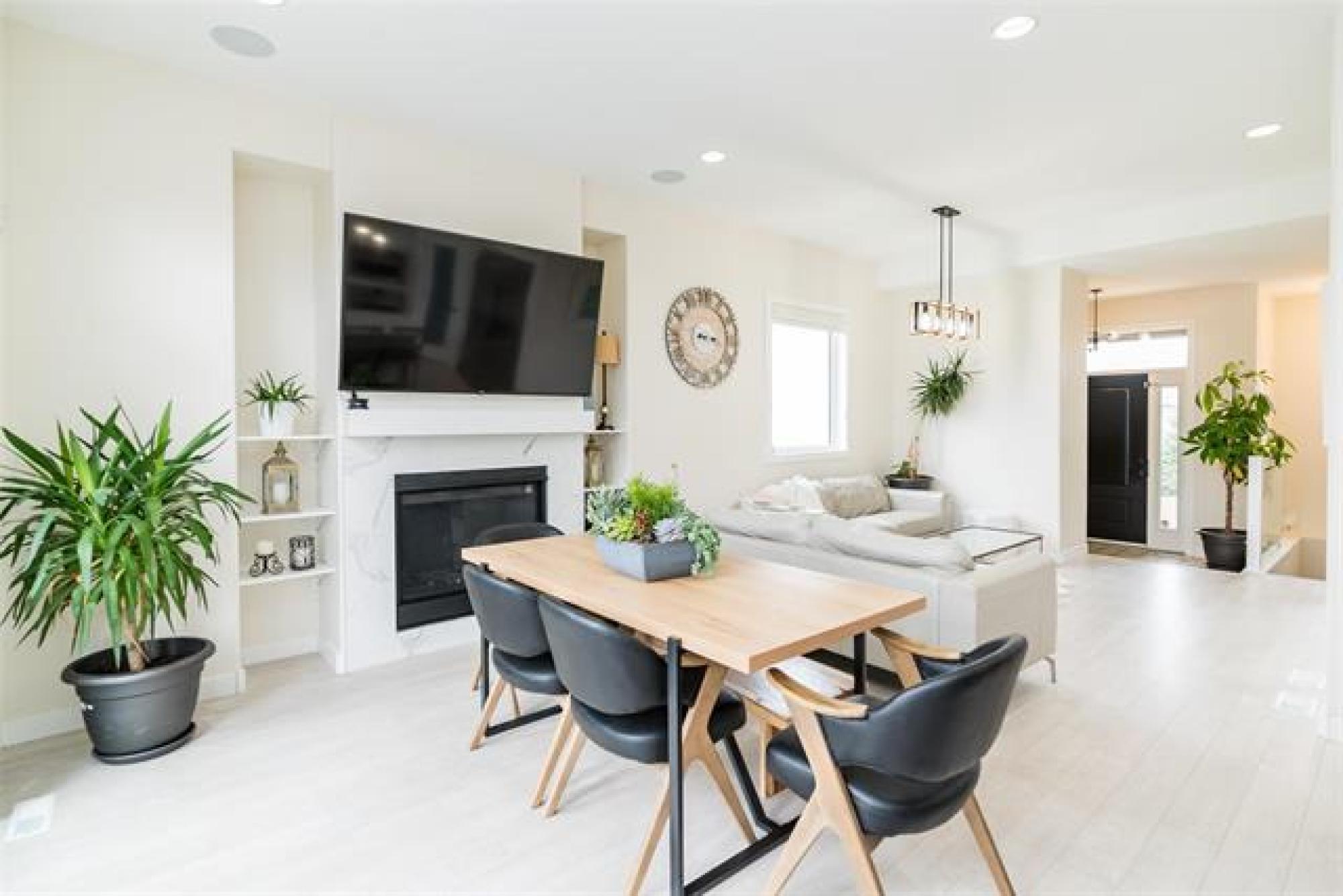 6 Jordanas Run, R2E 0N6, 4 Bedroom, Bungalow for sale North East