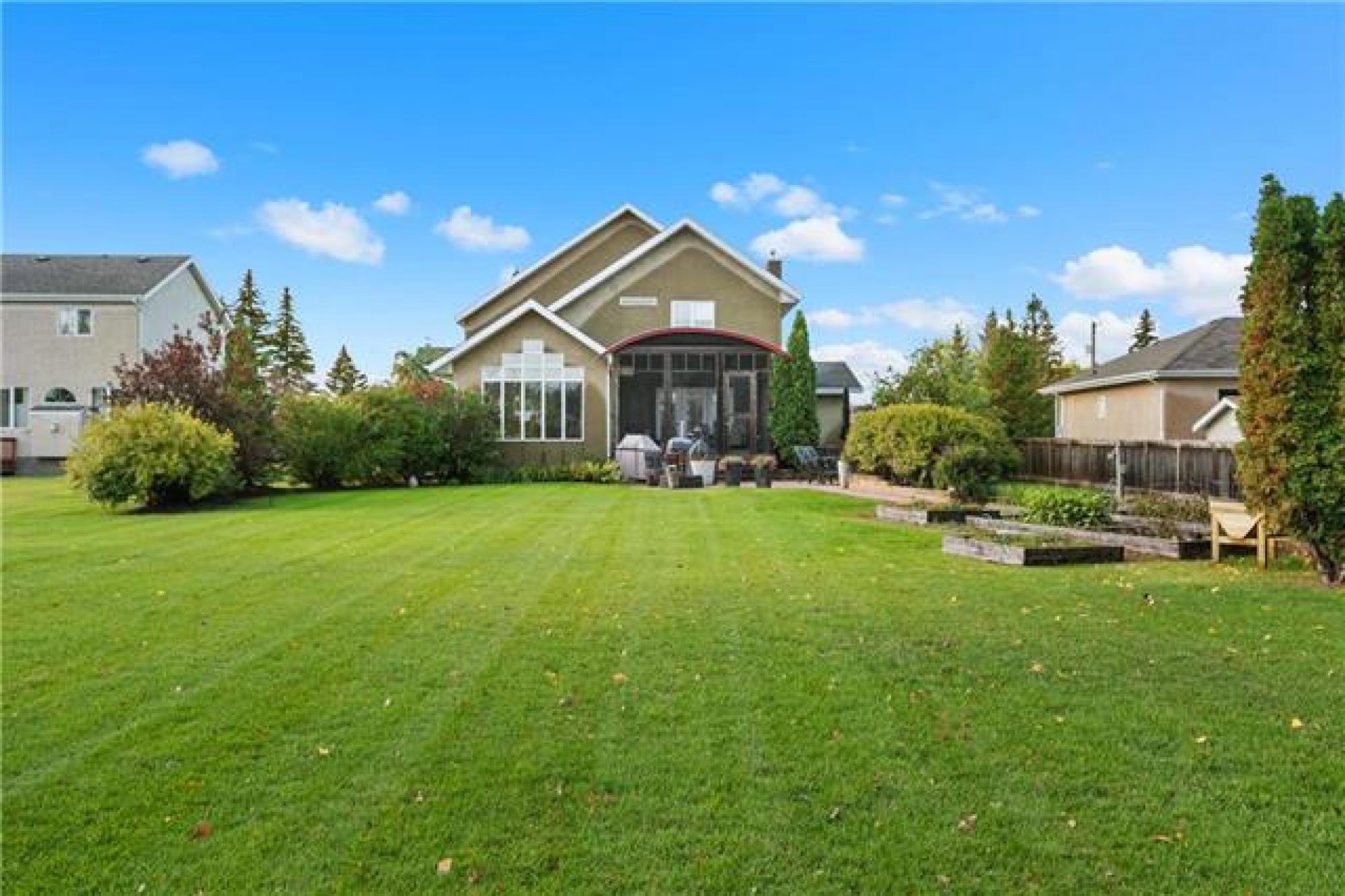 719 Pritchard Farm Road, R2E 1J1, 4 Bedroom for sale North East Winnipeg, East St Paul