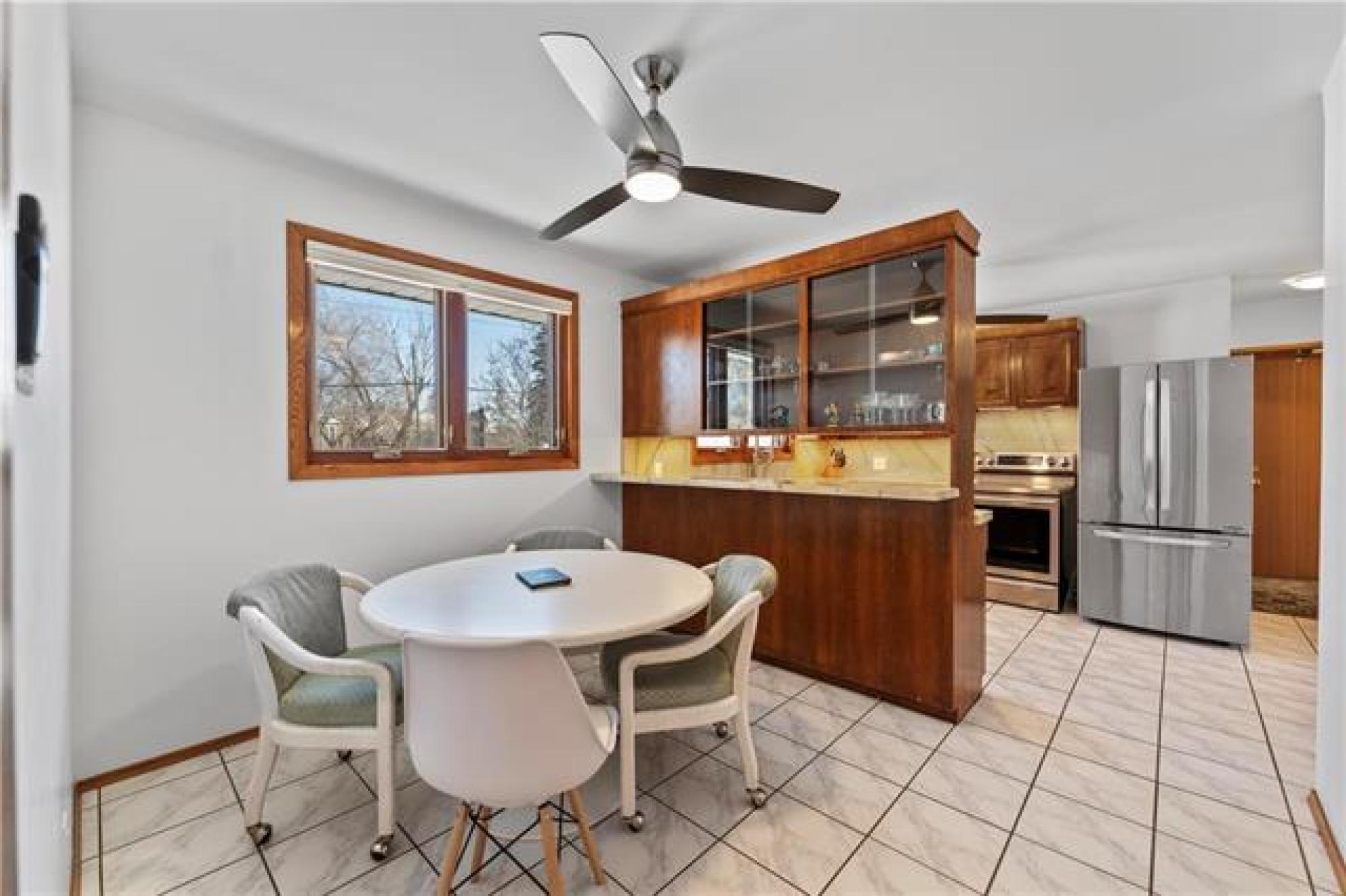 4563 Roblin Boulevard, R3R 0G2, 4 Bedroom, Bungalow for sale South West