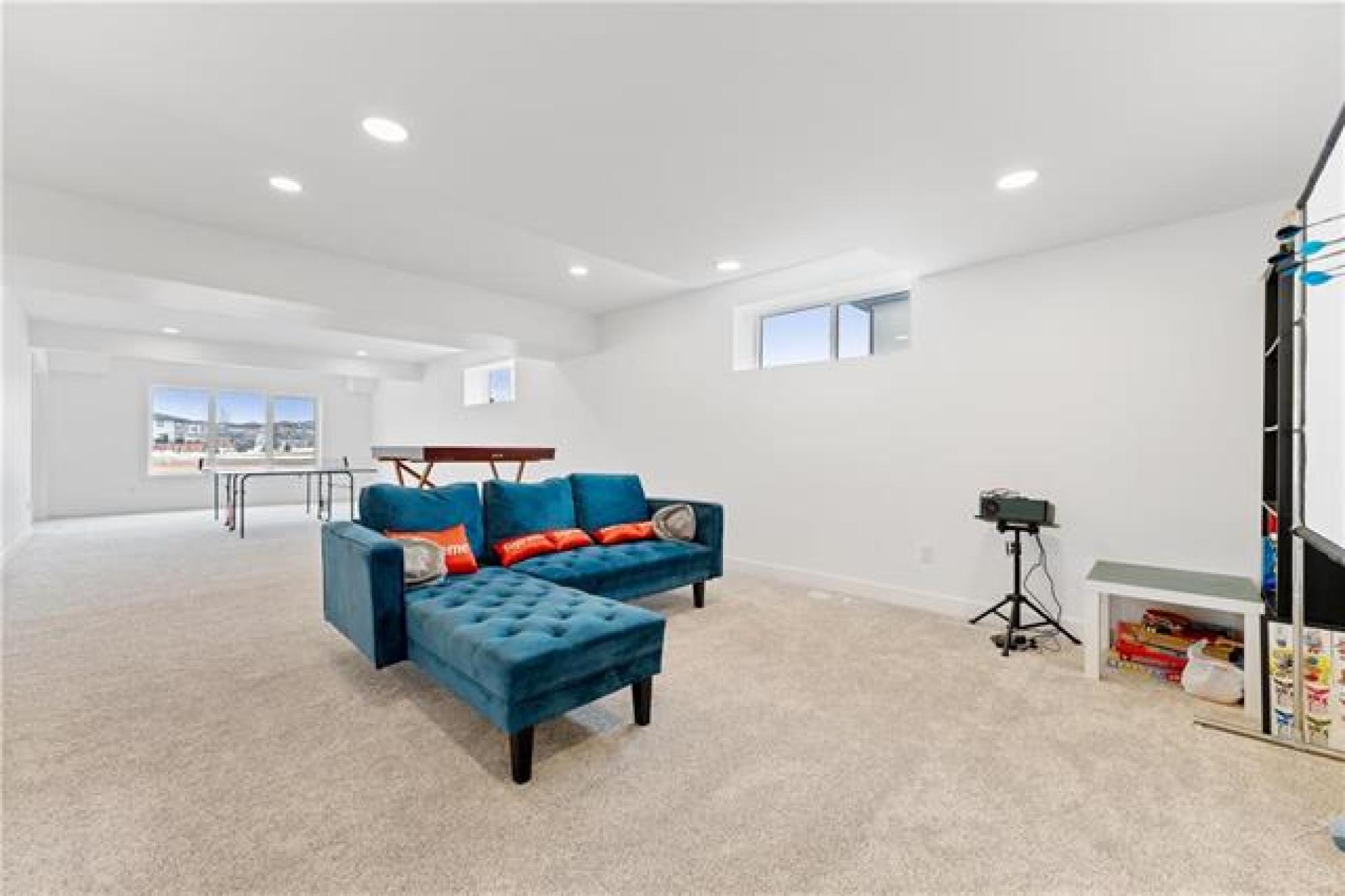 56 Bonaventure Drive, R3X 0M8, 5 Bedroom, 2 Storey for sale South East