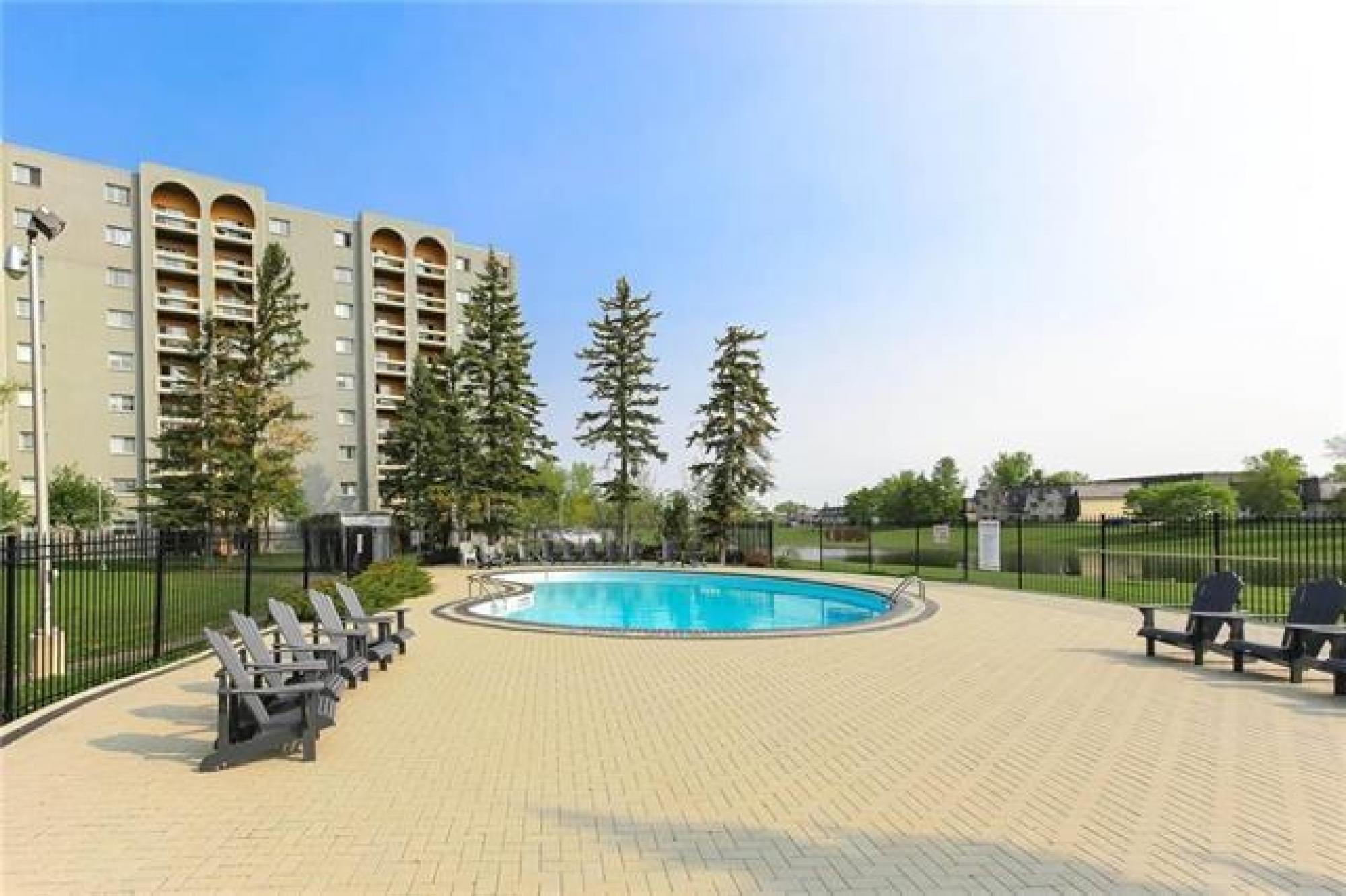 2153030 Pembina Highway, R3T 4K4, 2 Bedroom for sale South West